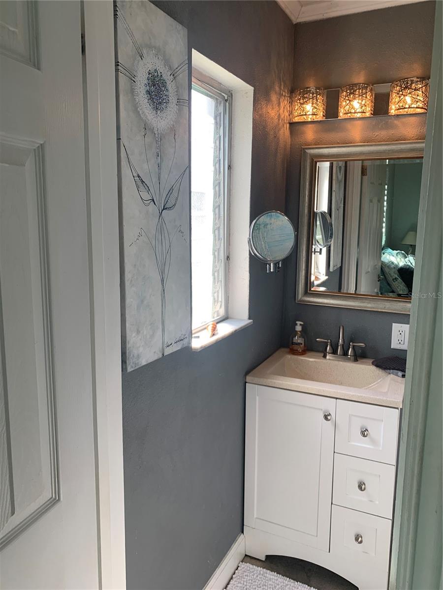 1329 ROYAL PALM DR S, ST PETERSBURG, FL, 33707