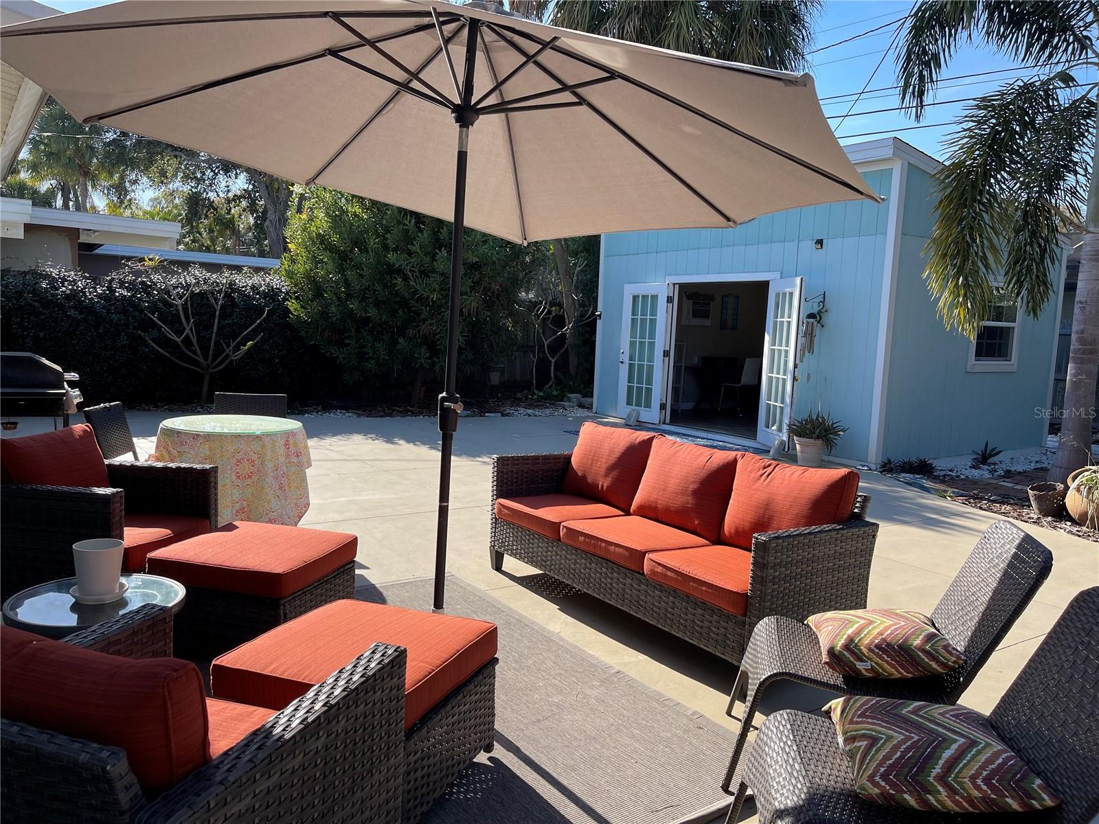 1329 ROYAL PALM DR S, ST PETERSBURG, FL, 33707