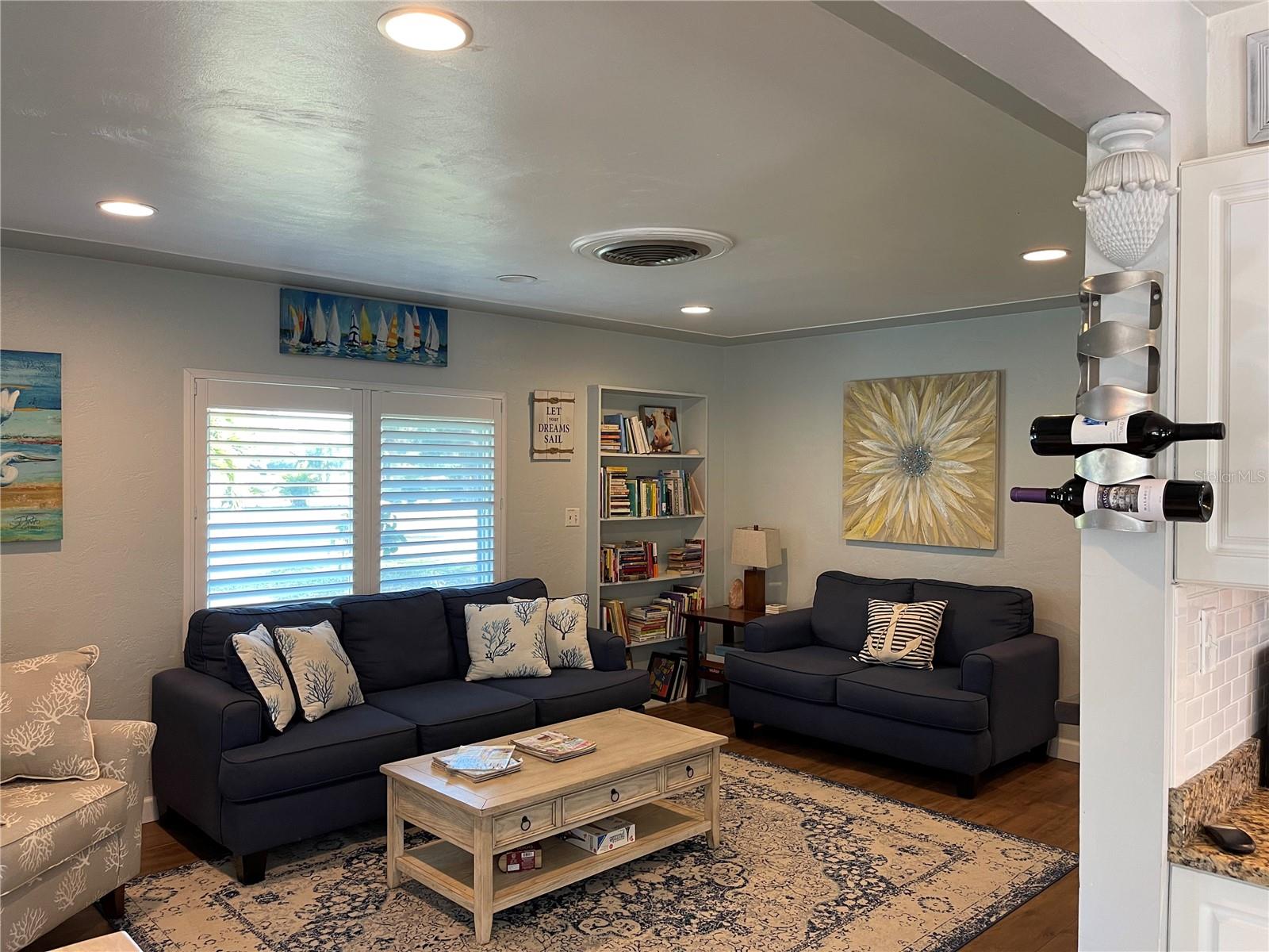 1329 ROYAL PALM DR S, ST PETERSBURG, FL, 33707