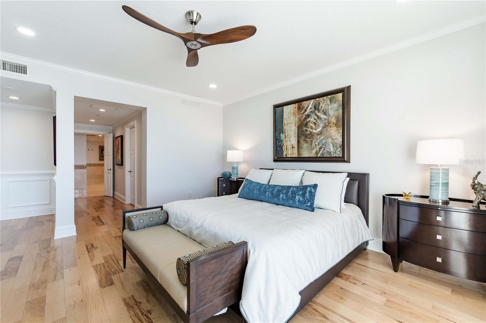 TB8467929 Property Photo