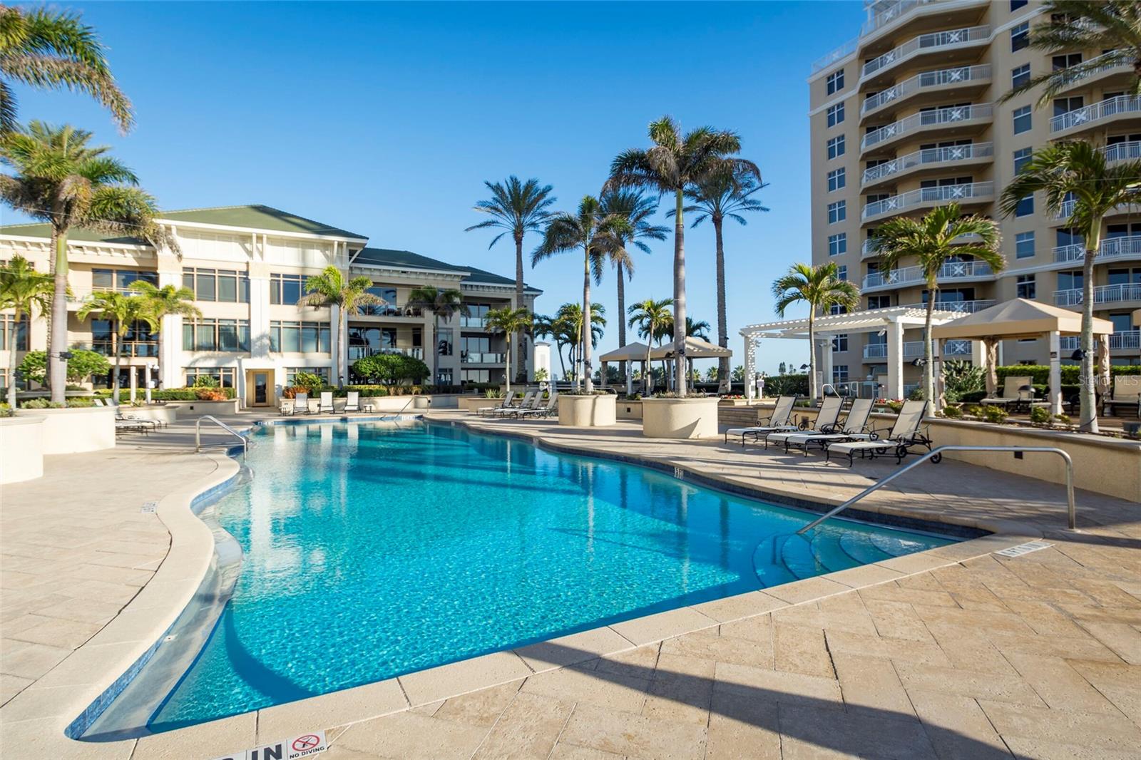 TB8467929 Property Photo