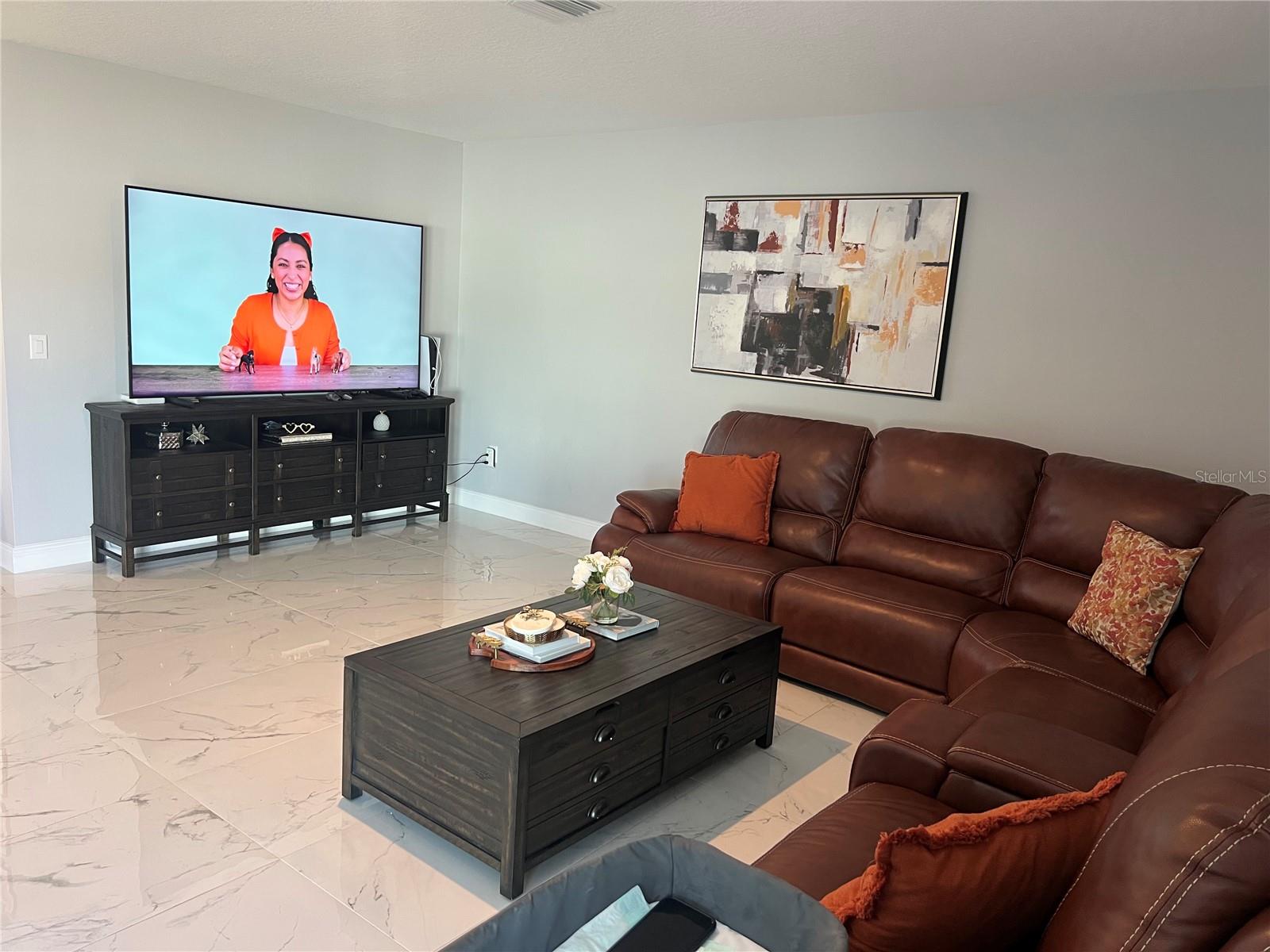 206 AMBER WAY, KISSIMMEE, FL, 34758