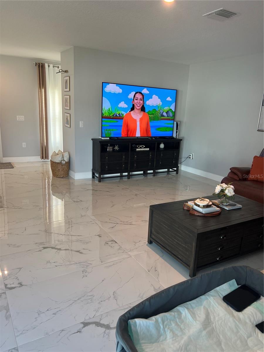 206 AMBER WAY, KISSIMMEE, FL, 34758