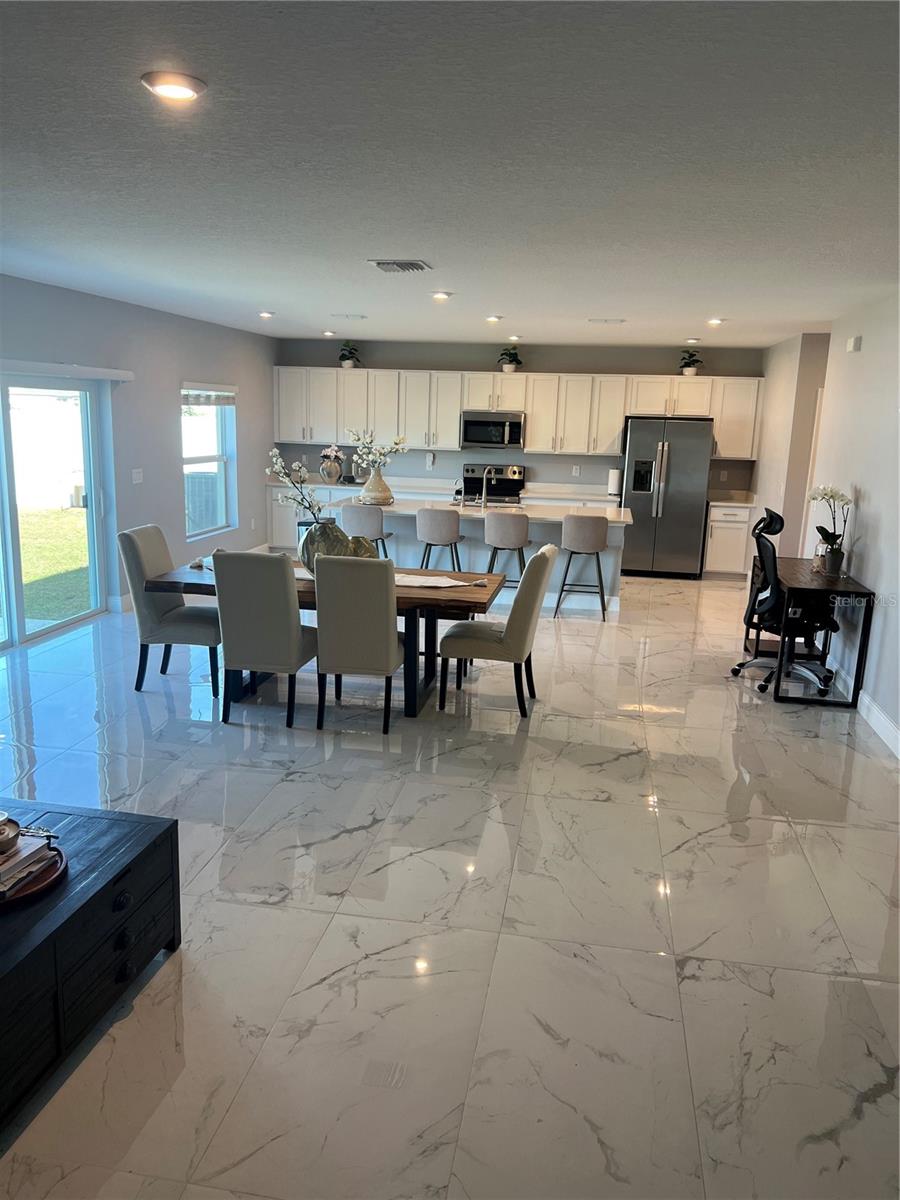 206 AMBER WAY, KISSIMMEE, FL, 34758