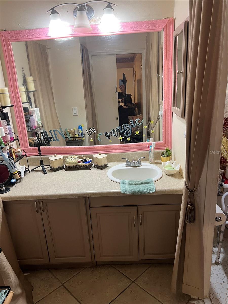 437 HUNTER CIR, KISSIMMEE, FL, 34758