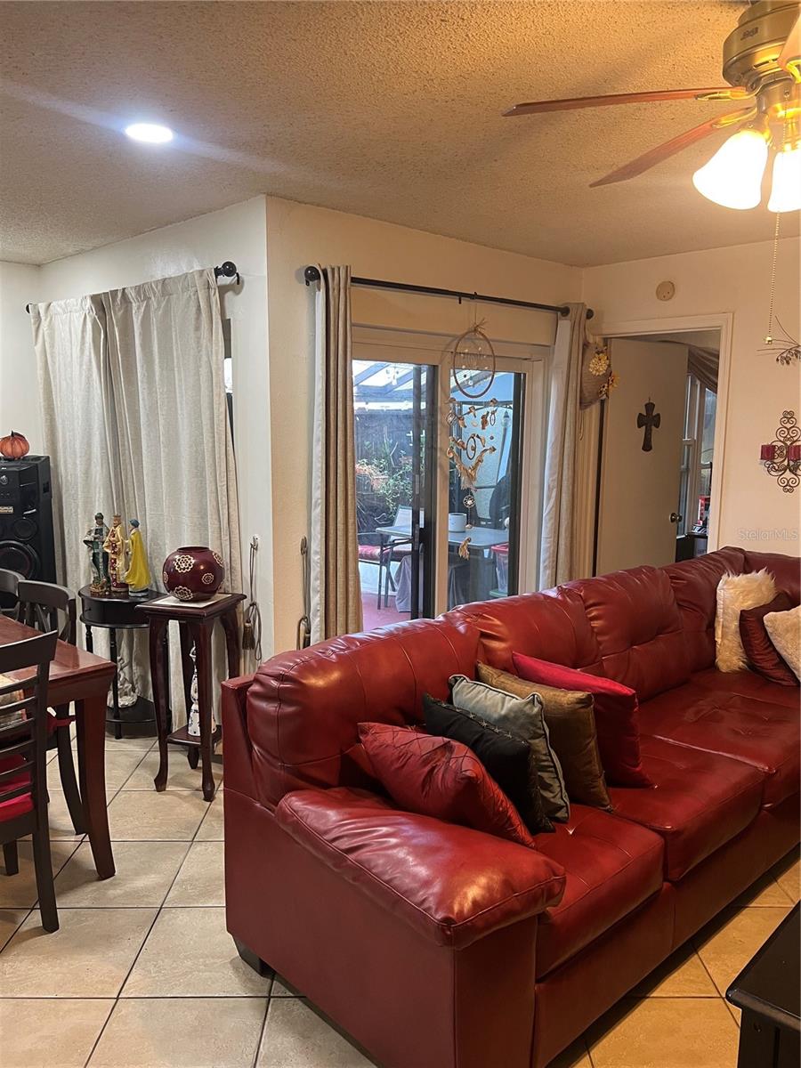 437 HUNTER CIR, KISSIMMEE, FL, 34758
