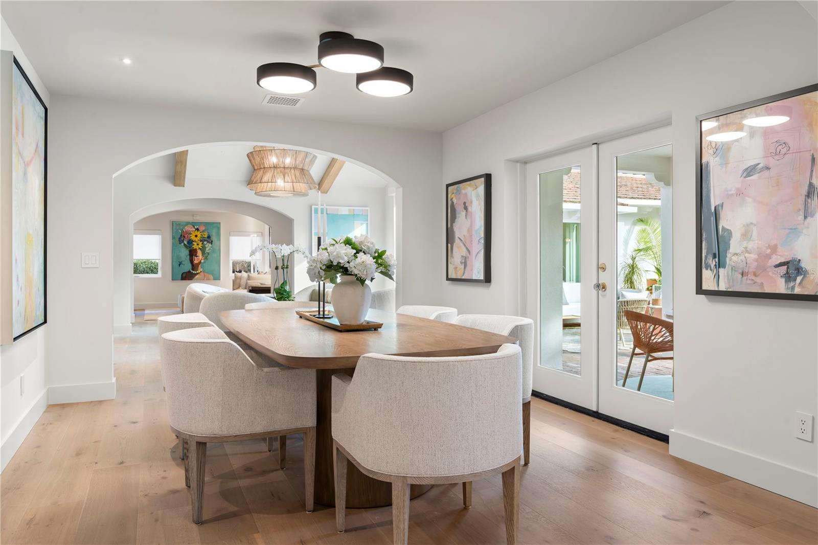 O6376319 Property Photo