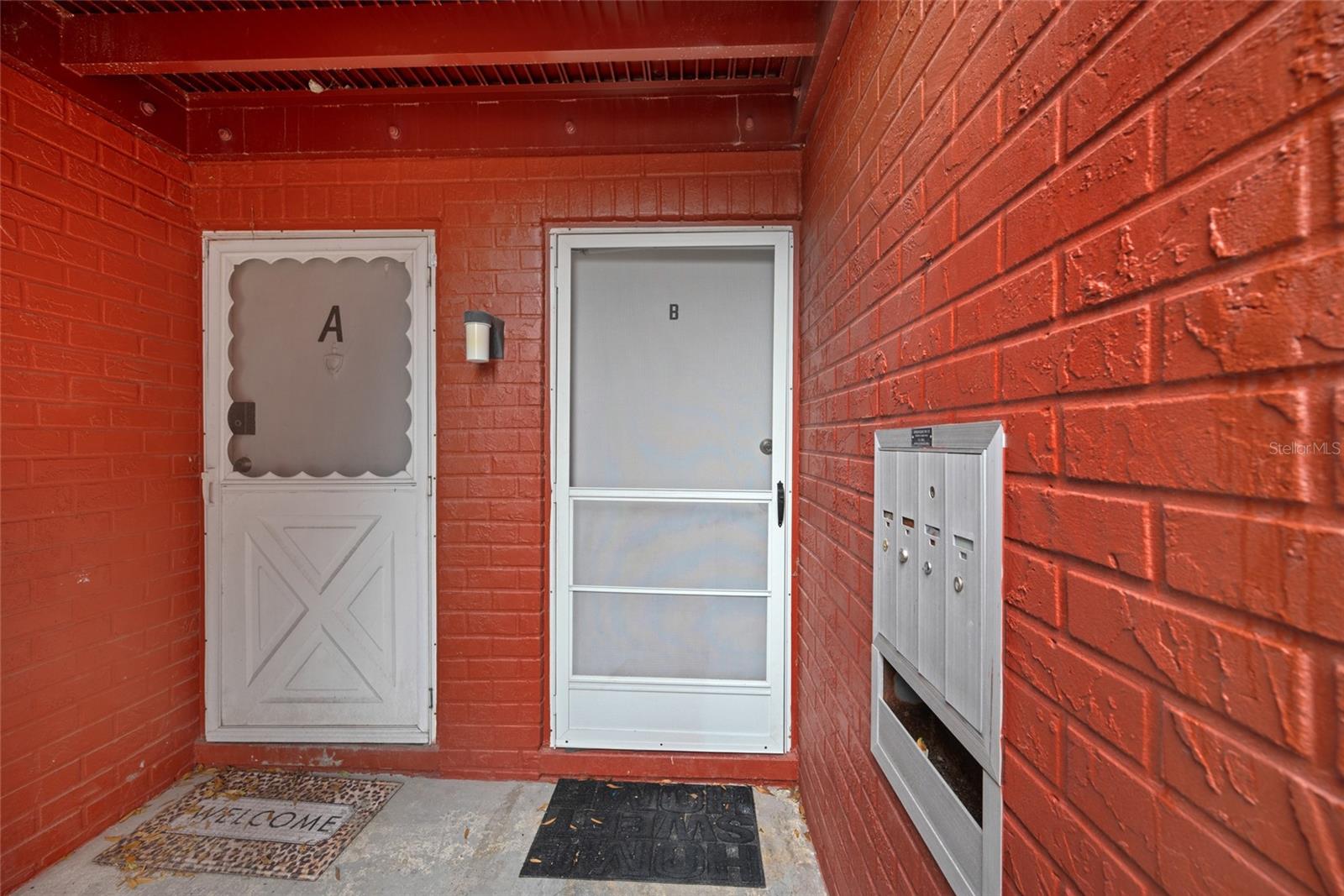 1290 83RD AVE N #B, ST PETERSBURG, FL, 33702