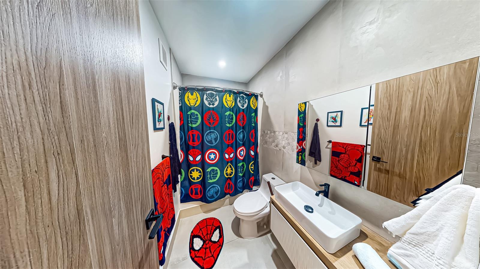 PR9118749 Property Photo