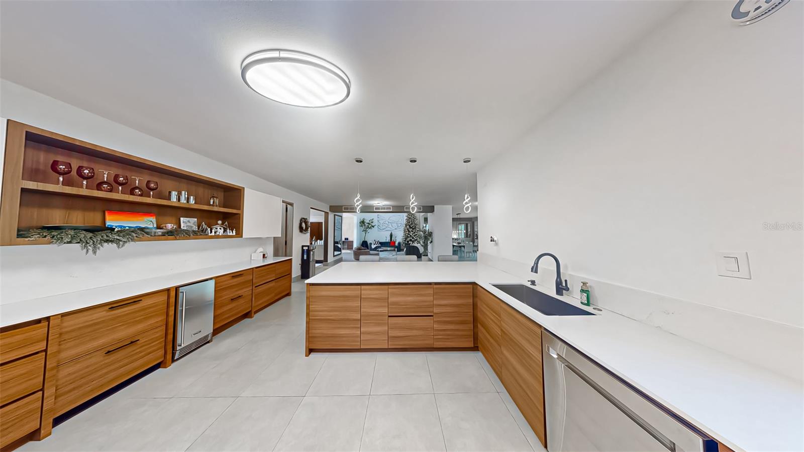 PR9118749 Property Photo