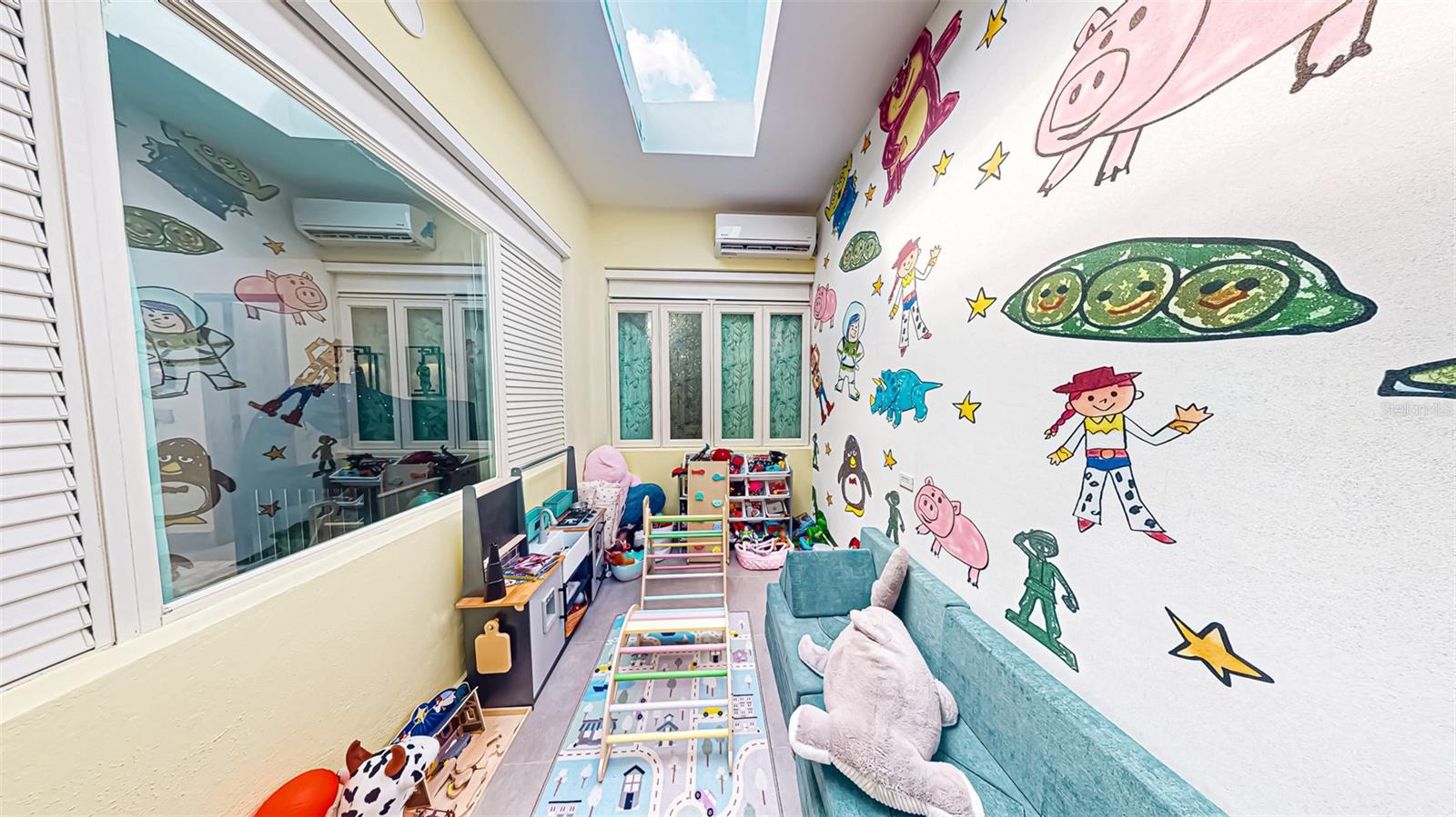 PR9118749 Property Photo