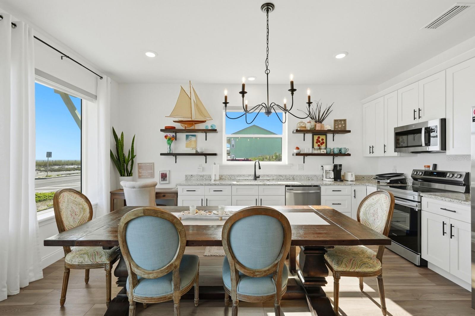 2044 S OCEAN SHORE BLVD, FLAGLER BEACH, FL, 32136