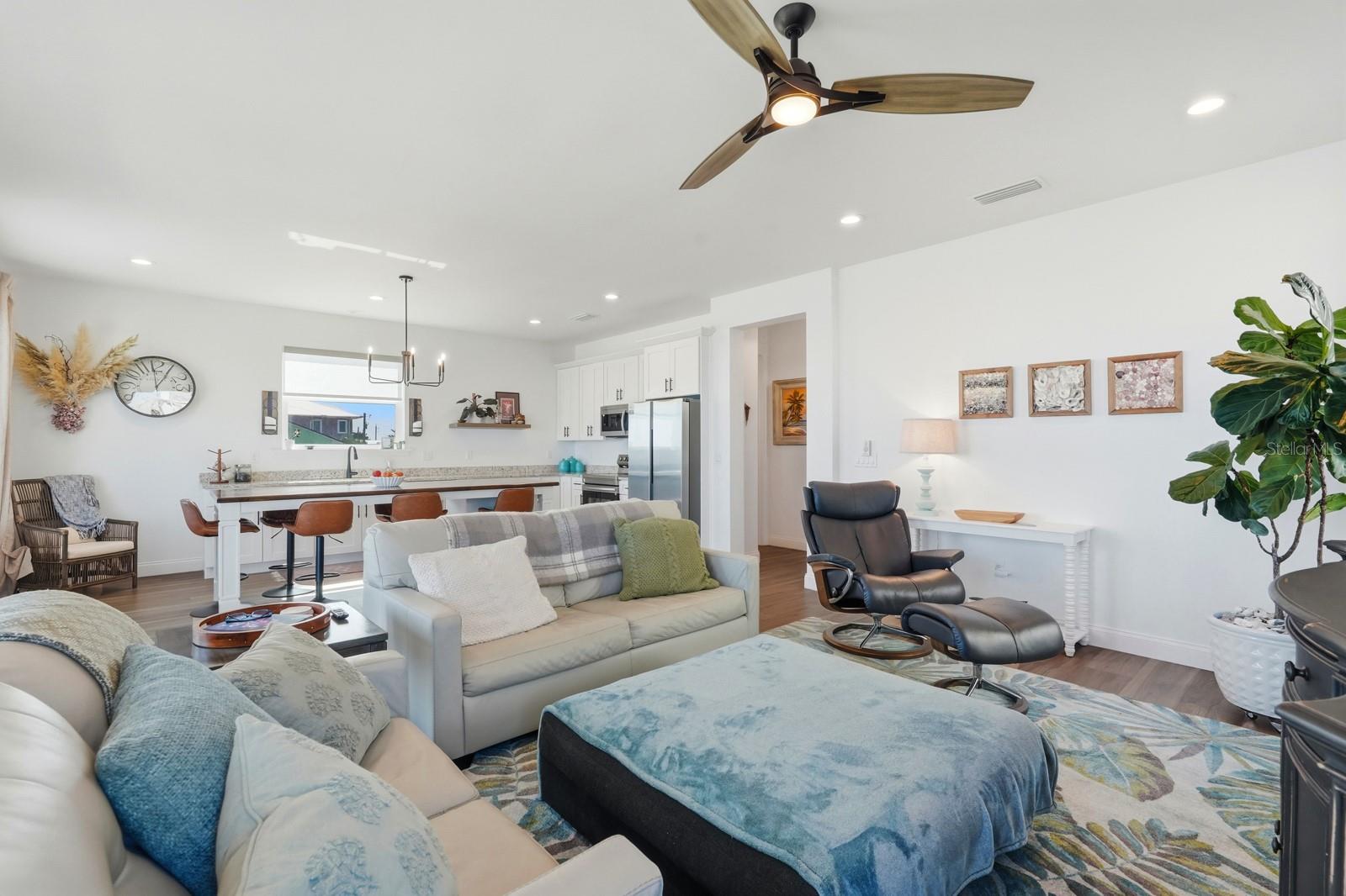 2044 S OCEAN SHORE BLVD, FLAGLER BEACH, FL, 32136