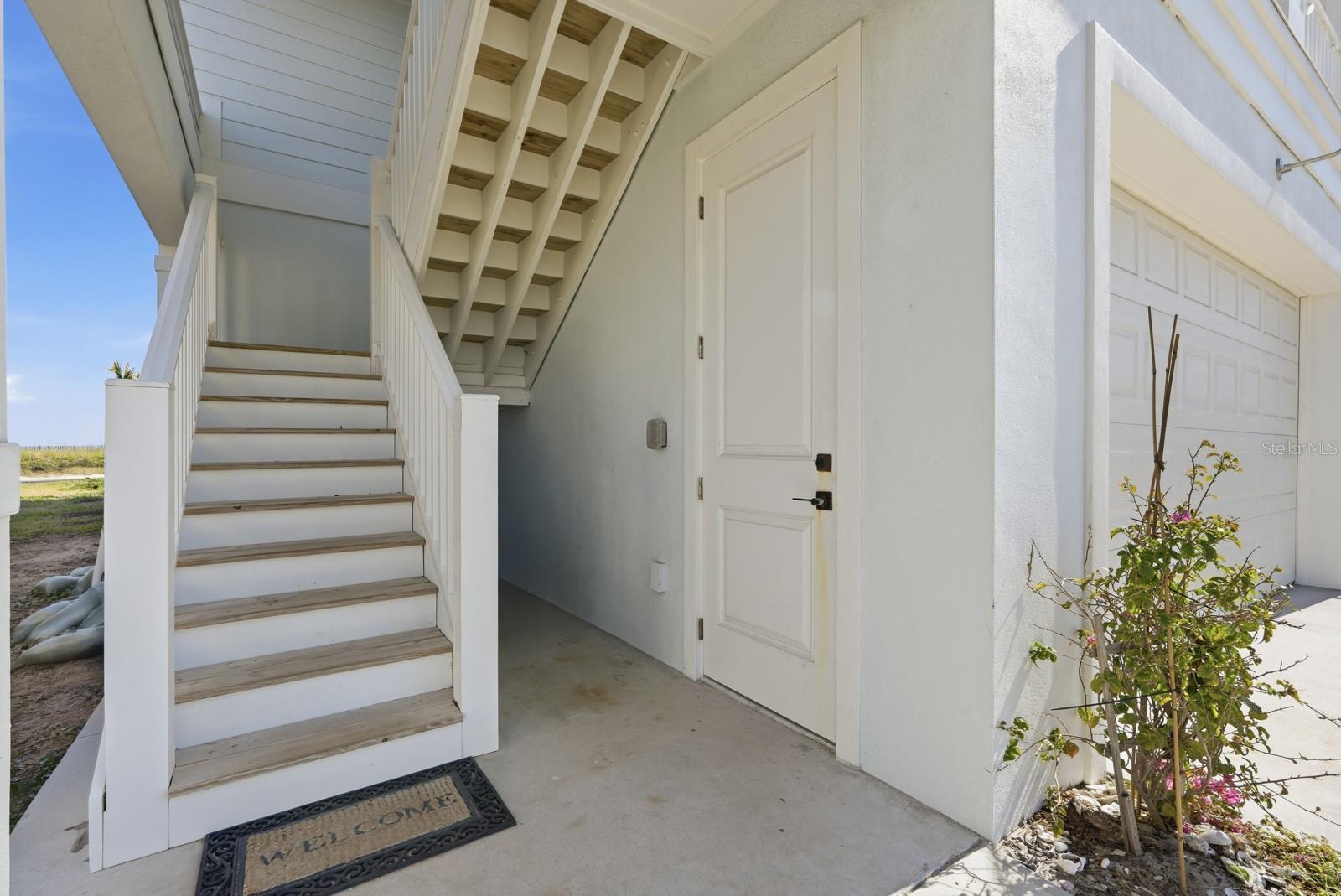 2044 S OCEAN SHORE BLVD, FLAGLER BEACH, FL, 32136