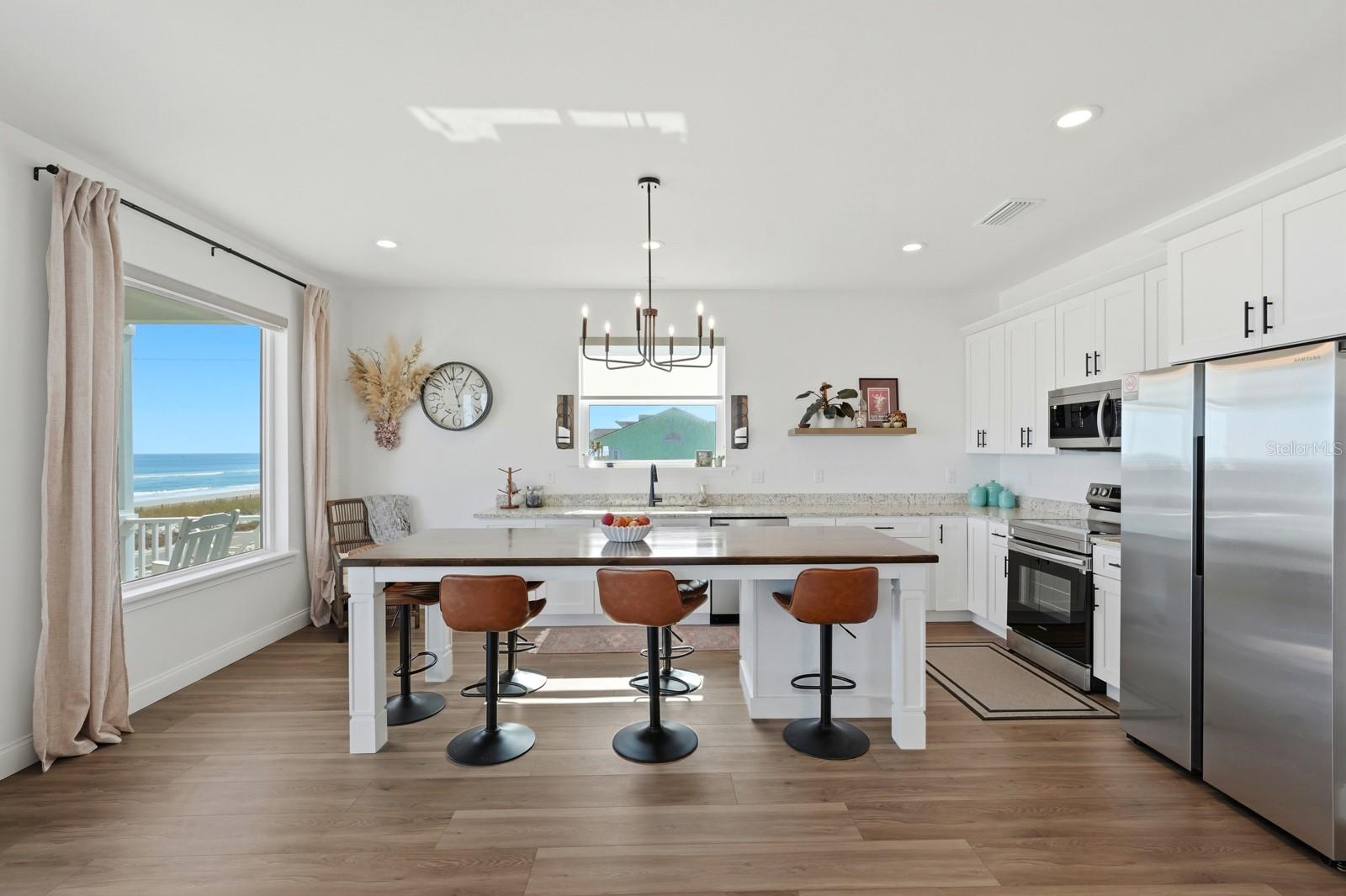 2044 S OCEAN SHORE BLVD, FLAGLER BEACH, FL, 32136