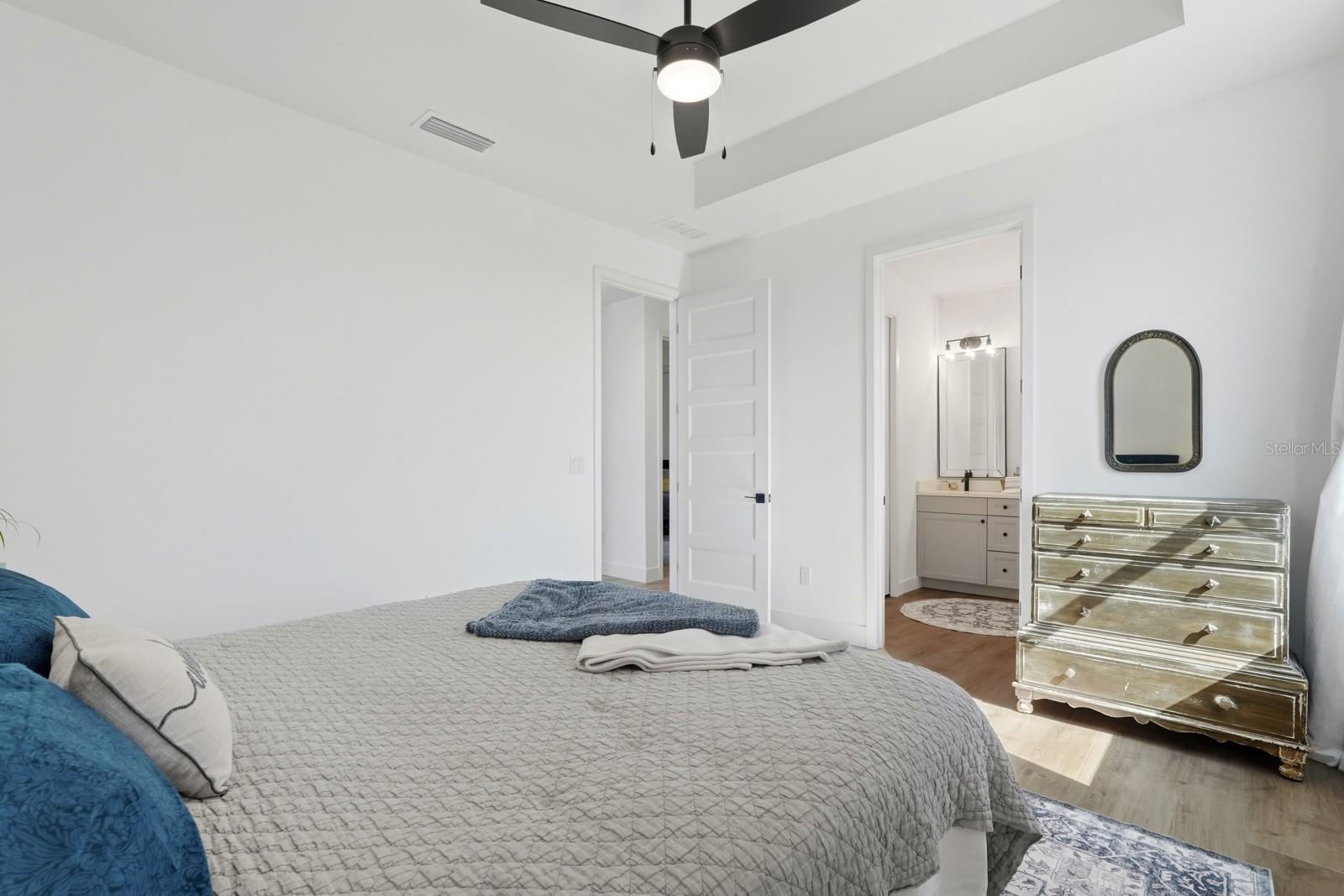 2044 S OCEAN SHORE BLVD, FLAGLER BEACH, FL, 32136