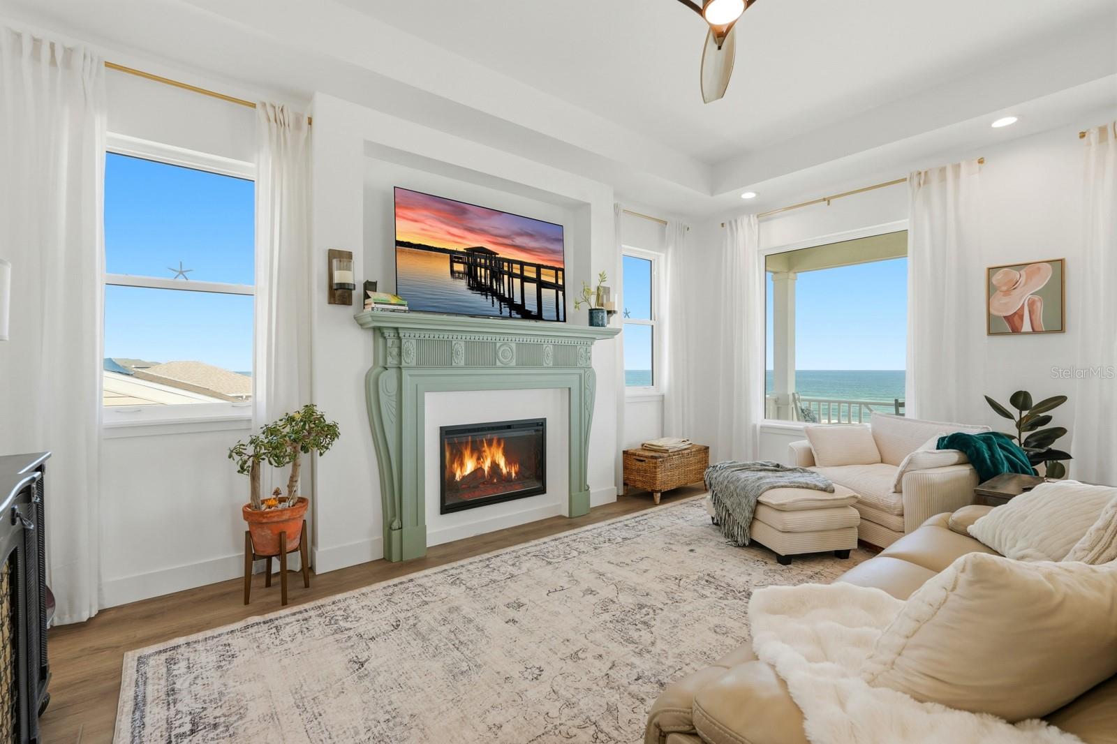 2044 S OCEAN SHORE BLVD, FLAGLER BEACH, FL, 32136