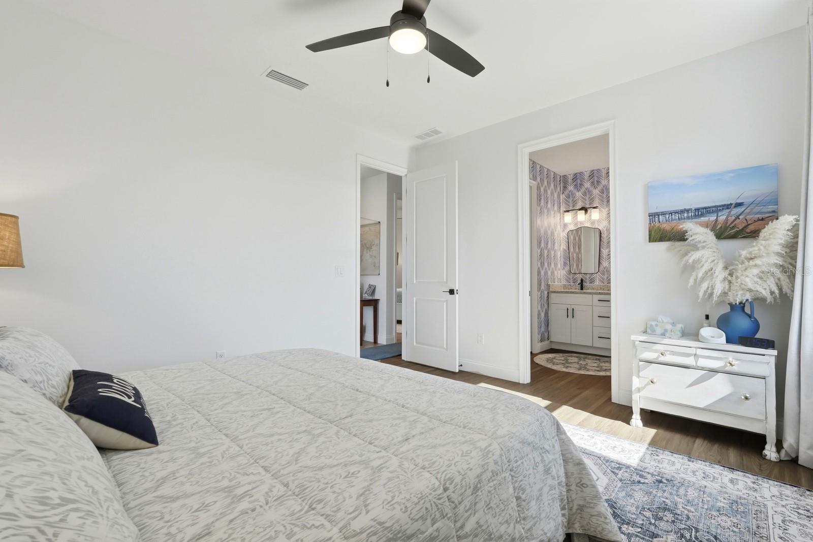 2044 S OCEAN SHORE BLVD, FLAGLER BEACH, FL, 32136