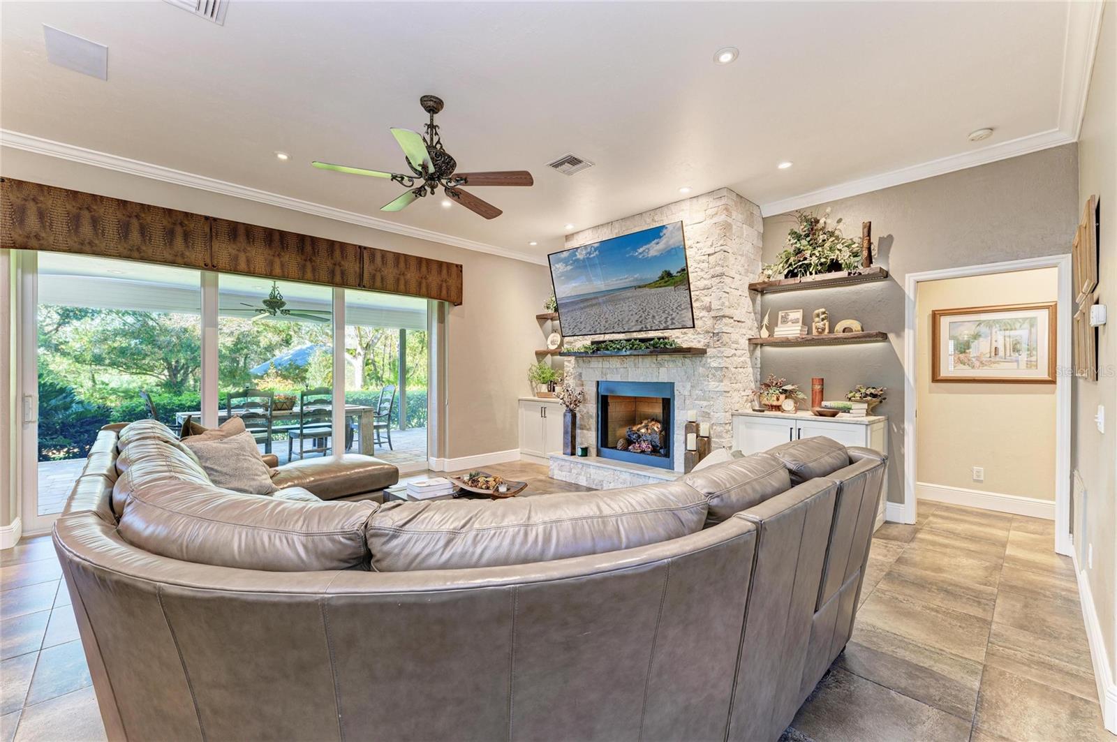 39321 WASHINGTON LOOP RD, PUNTA GORDA, FL, 33982