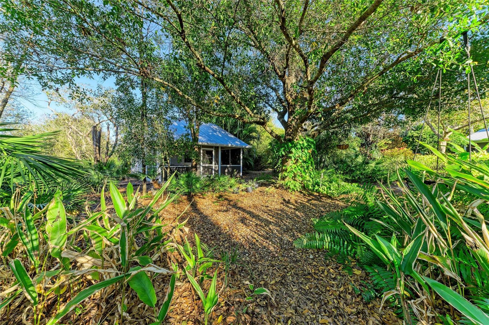 39321 WASHINGTON LOOP RD, PUNTA GORDA, FL, 33982