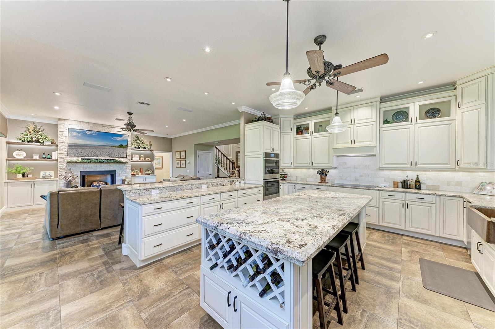 39321 WASHINGTON LOOP RD, PUNTA GORDA, FL, 33982