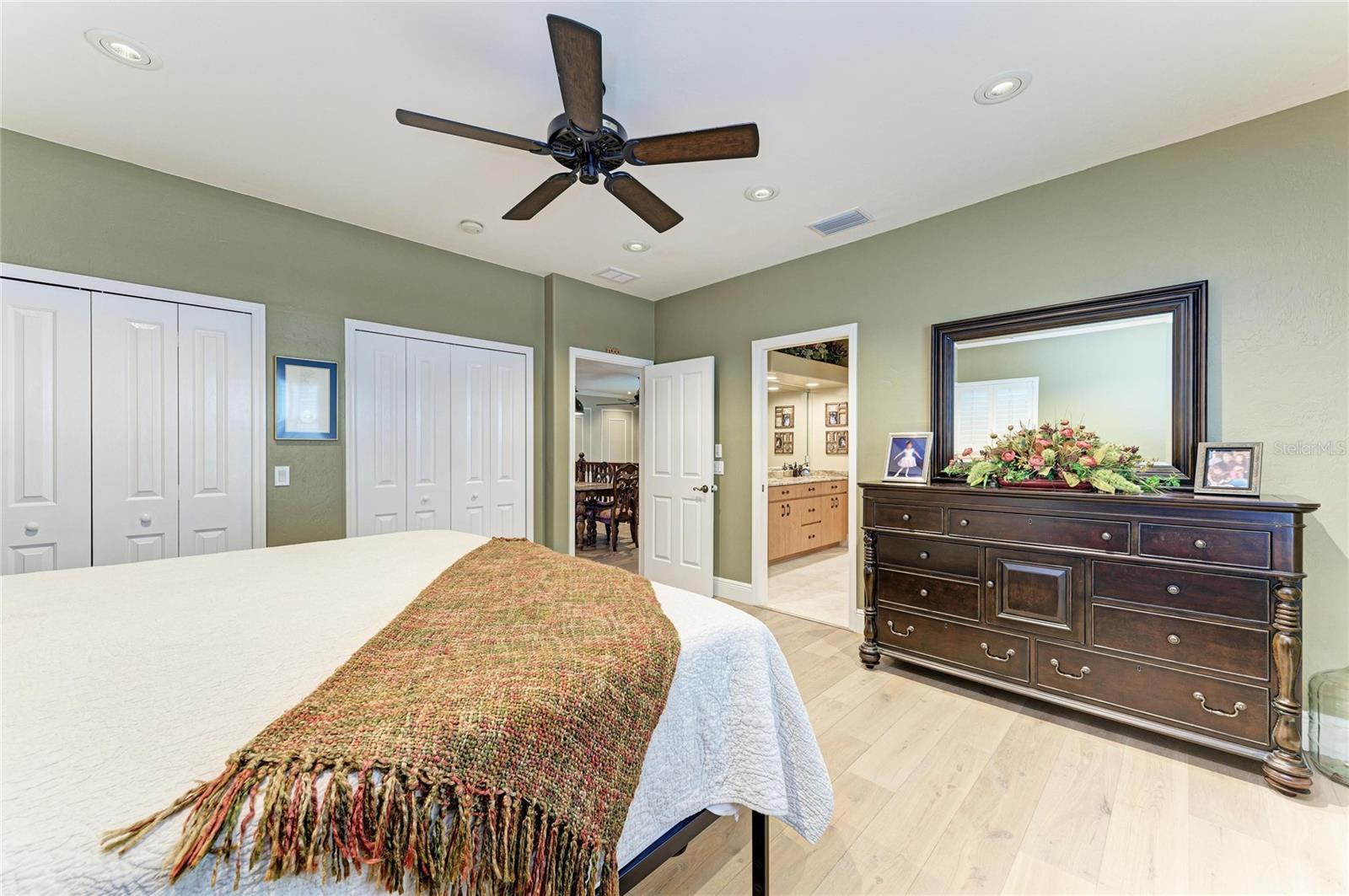 39321 WASHINGTON LOOP RD, PUNTA GORDA, FL, 33982