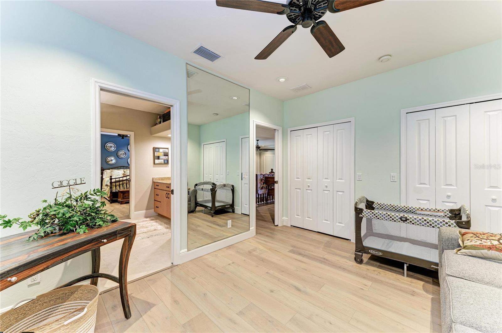 39321 WASHINGTON LOOP RD, PUNTA GORDA, FL, 33982