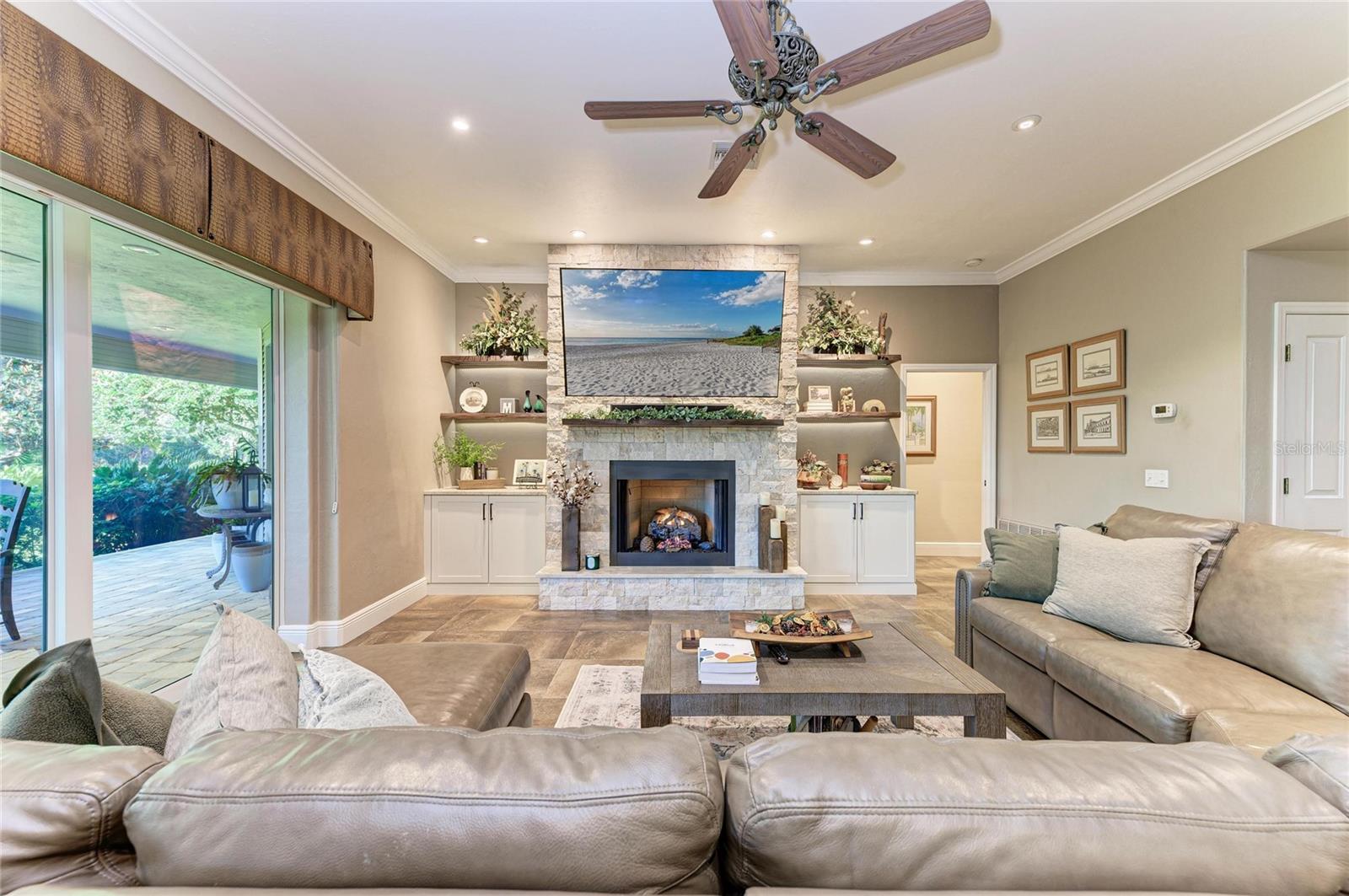 39321 WASHINGTON LOOP RD, PUNTA GORDA, FL, 33982