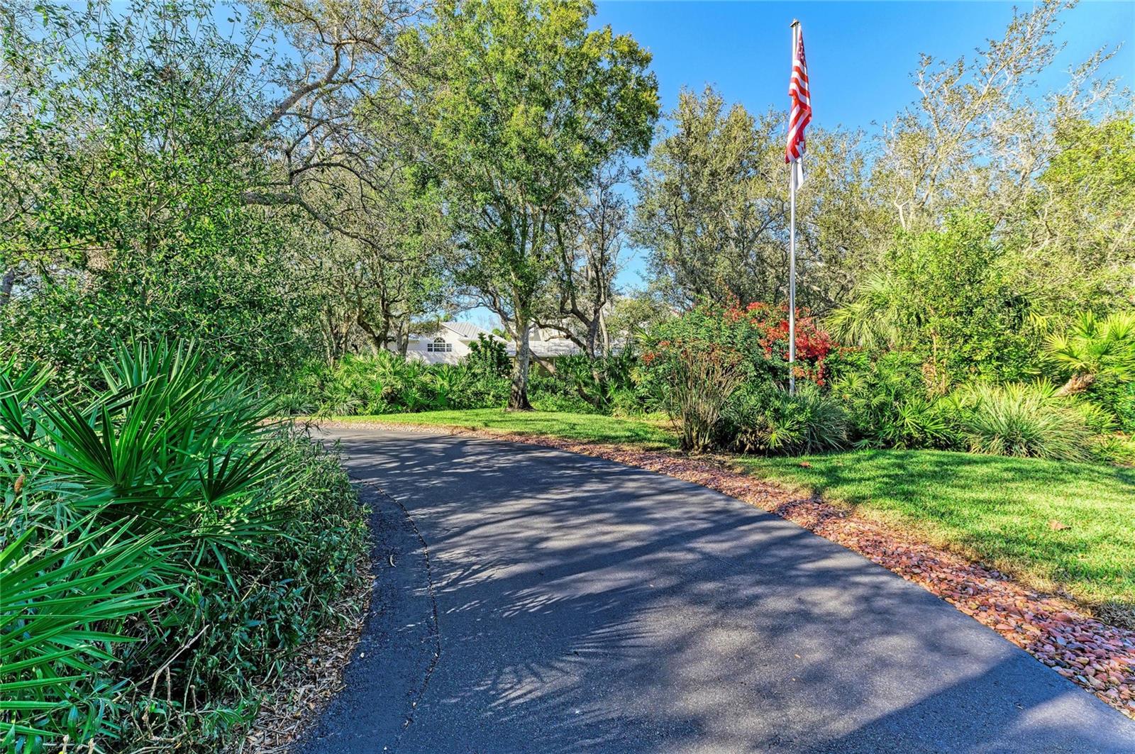 39321 WASHINGTON LOOP RD, PUNTA GORDA, FL, 33982