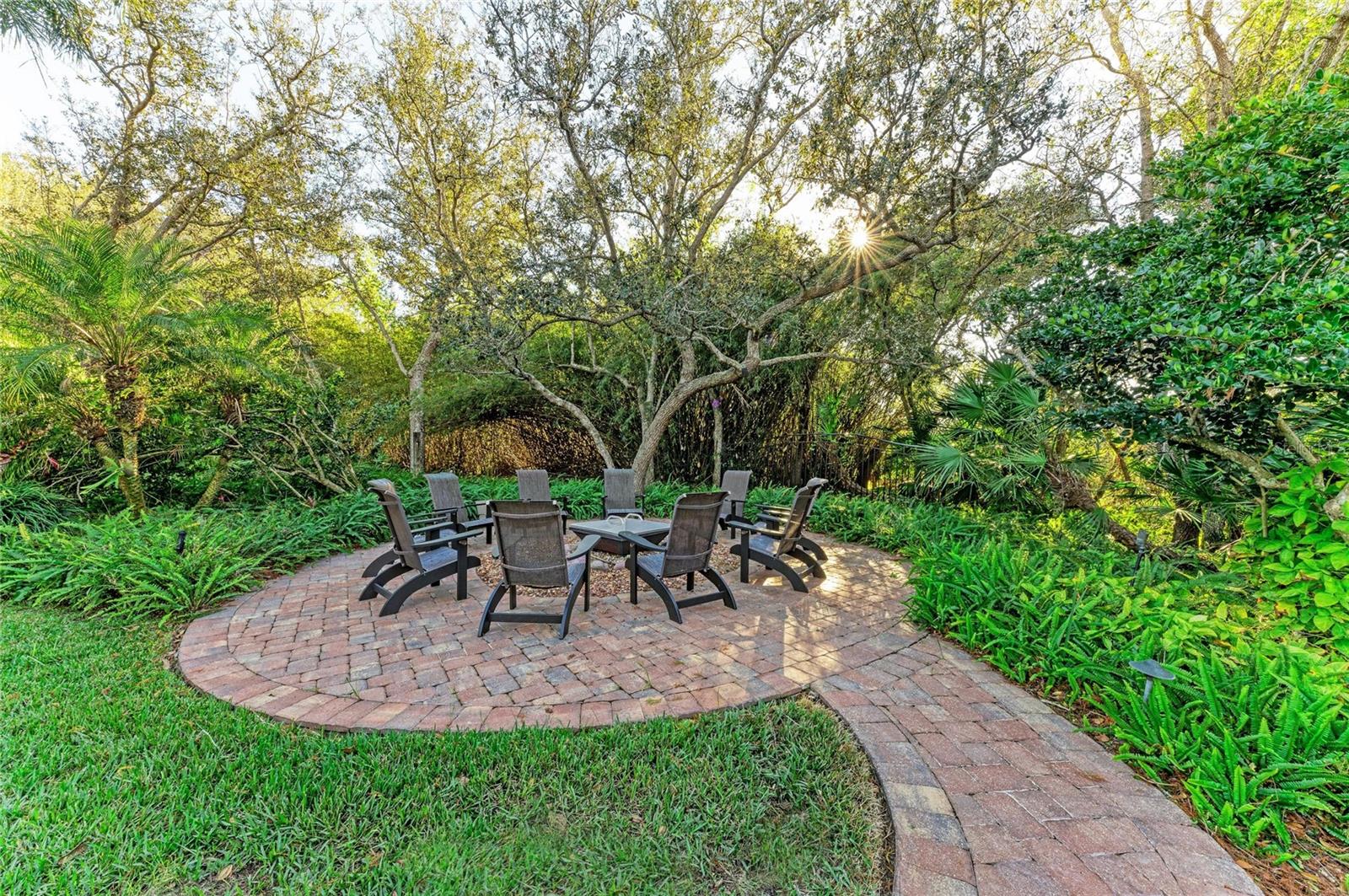 39321 WASHINGTON LOOP RD, PUNTA GORDA, FL, 33982