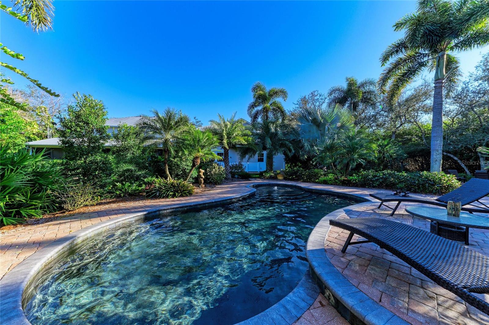 39321 WASHINGTON LOOP RD, PUNTA GORDA, FL, 33982