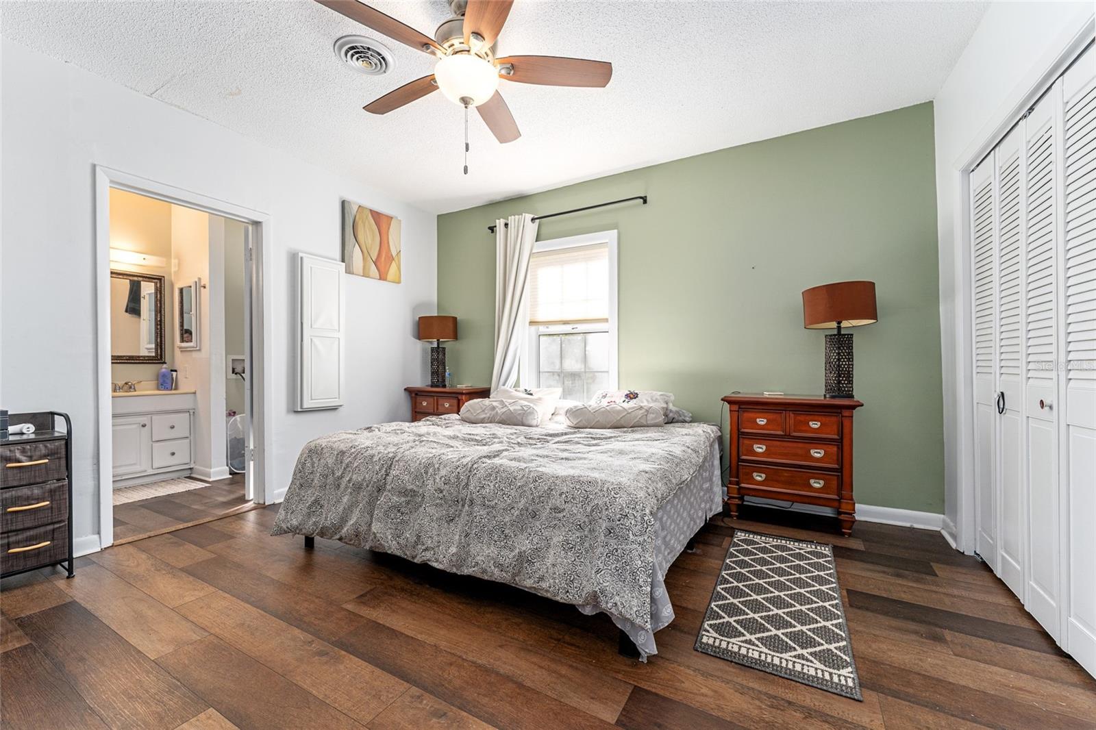 OM717276 Property Photo