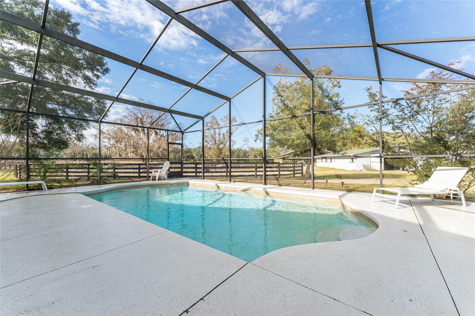 OM717276 Property Photo