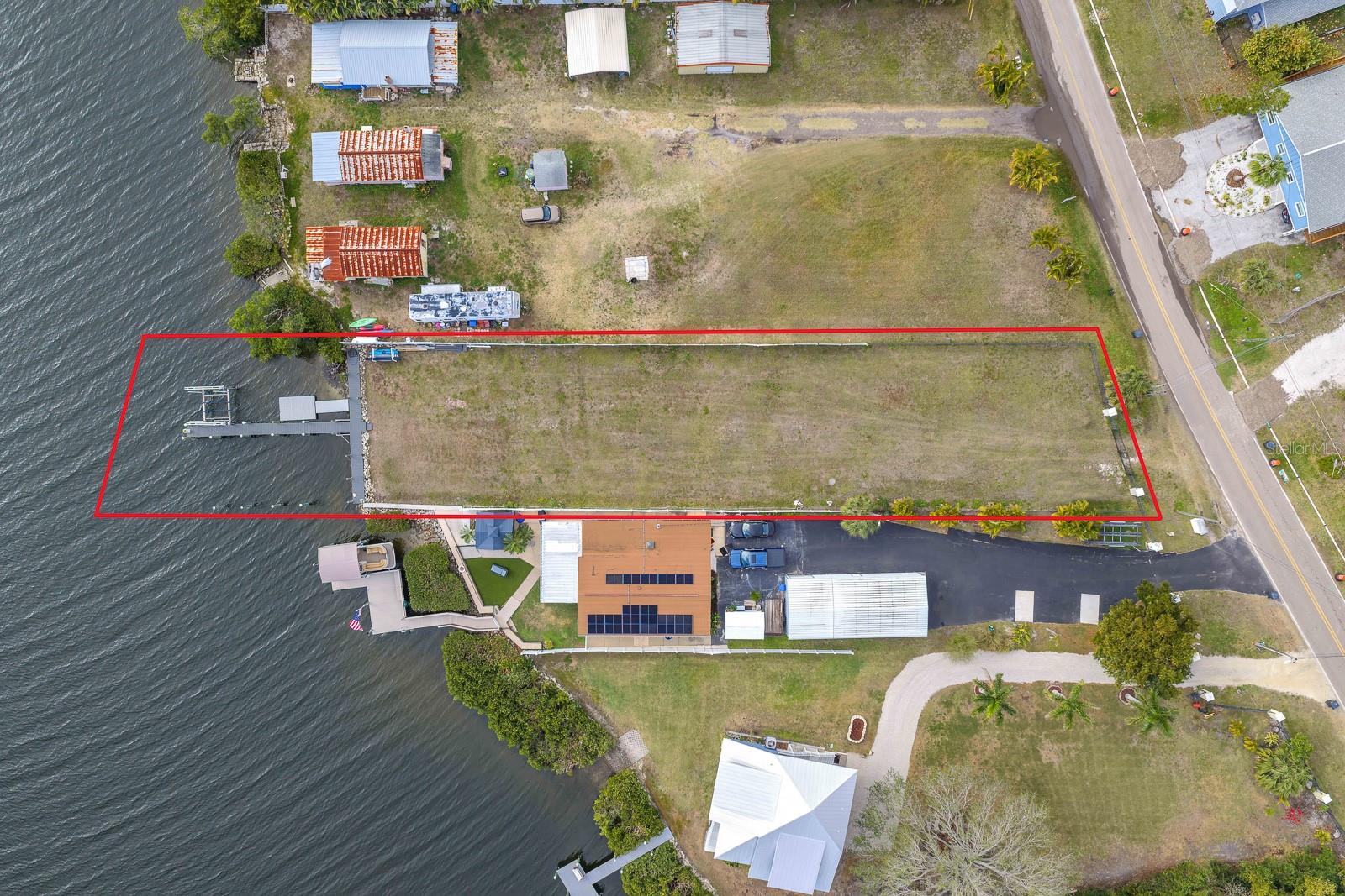 3304 W SHELL POINT RD, RUSKIN, FL, 33570
