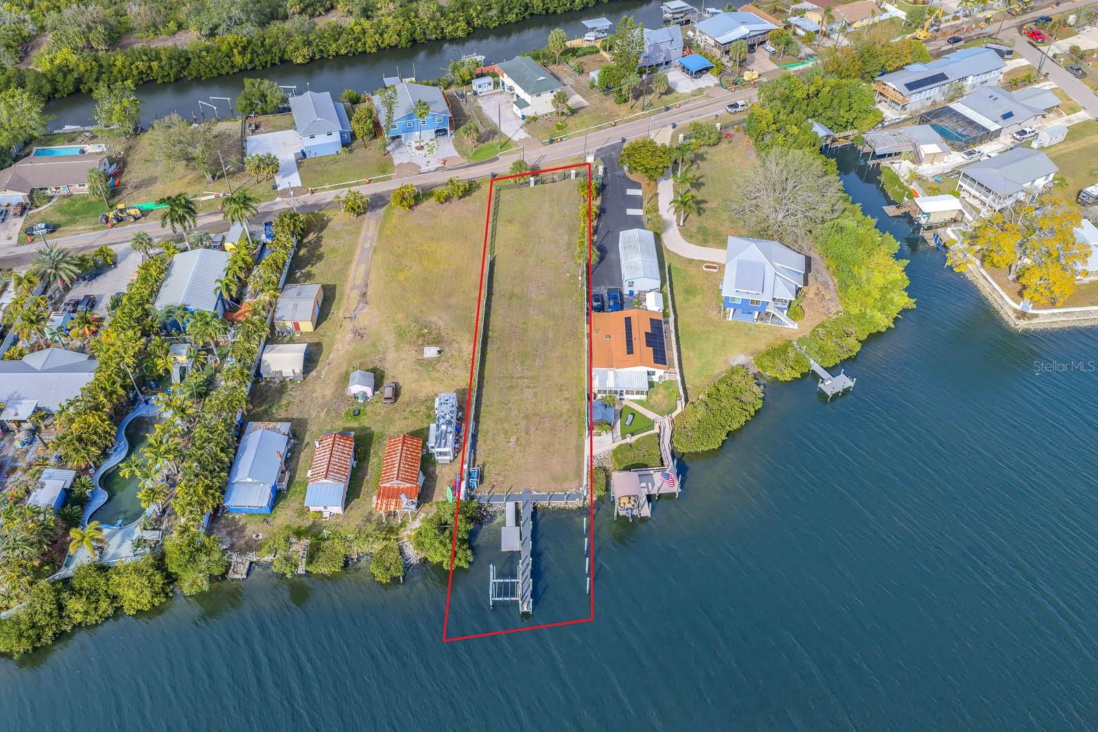 3304 W SHELL POINT RD, RUSKIN, FL, 33570