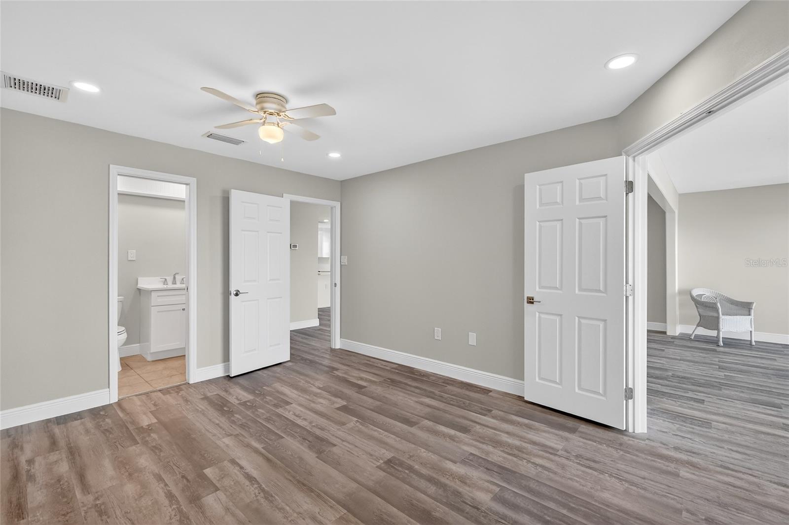 600 MANATEE AVE #212, HOLMES BEACH, FL, 34217