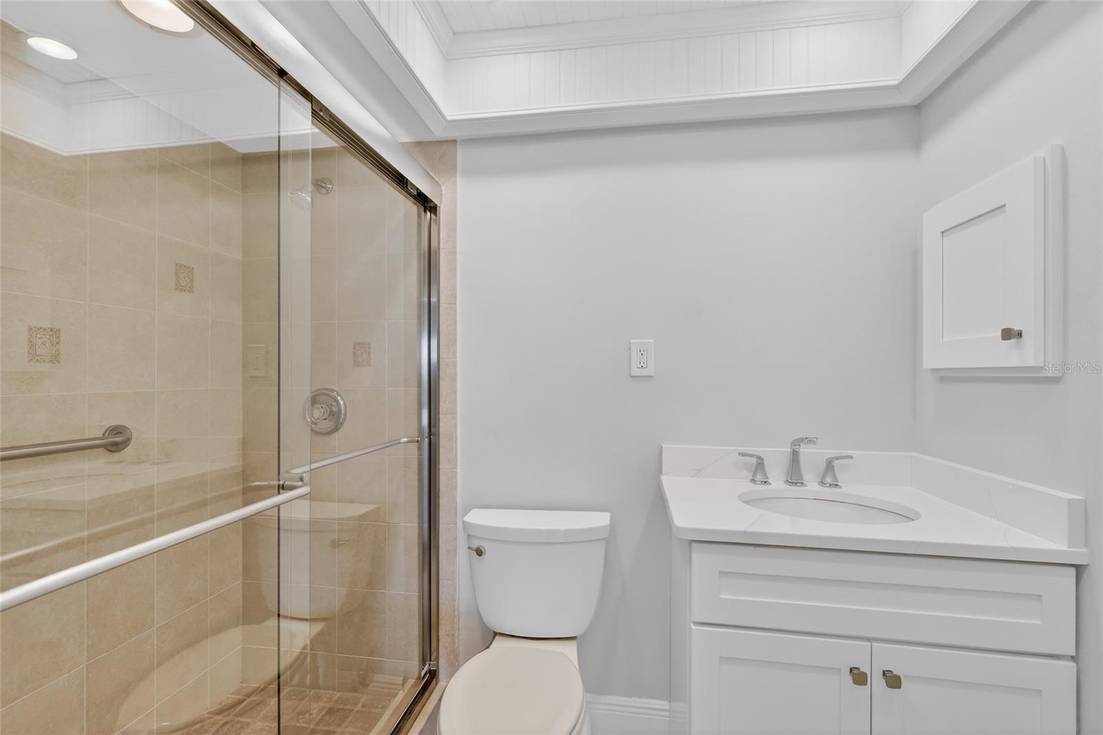 600 MANATEE AVE #212, HOLMES BEACH, FL, 34217