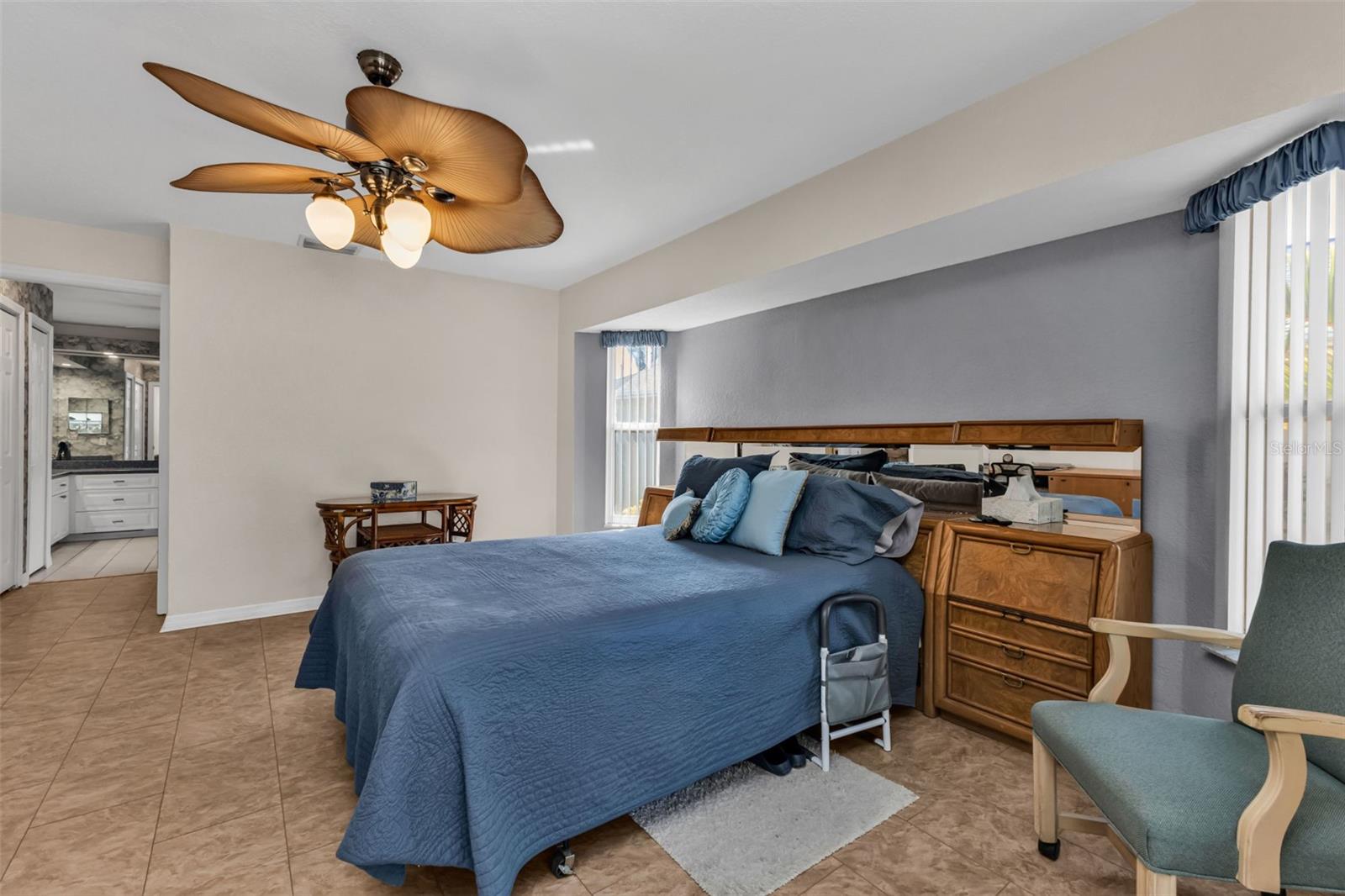 2153 ONONDAGA LN, PUNTA GORDA, FL, 33983