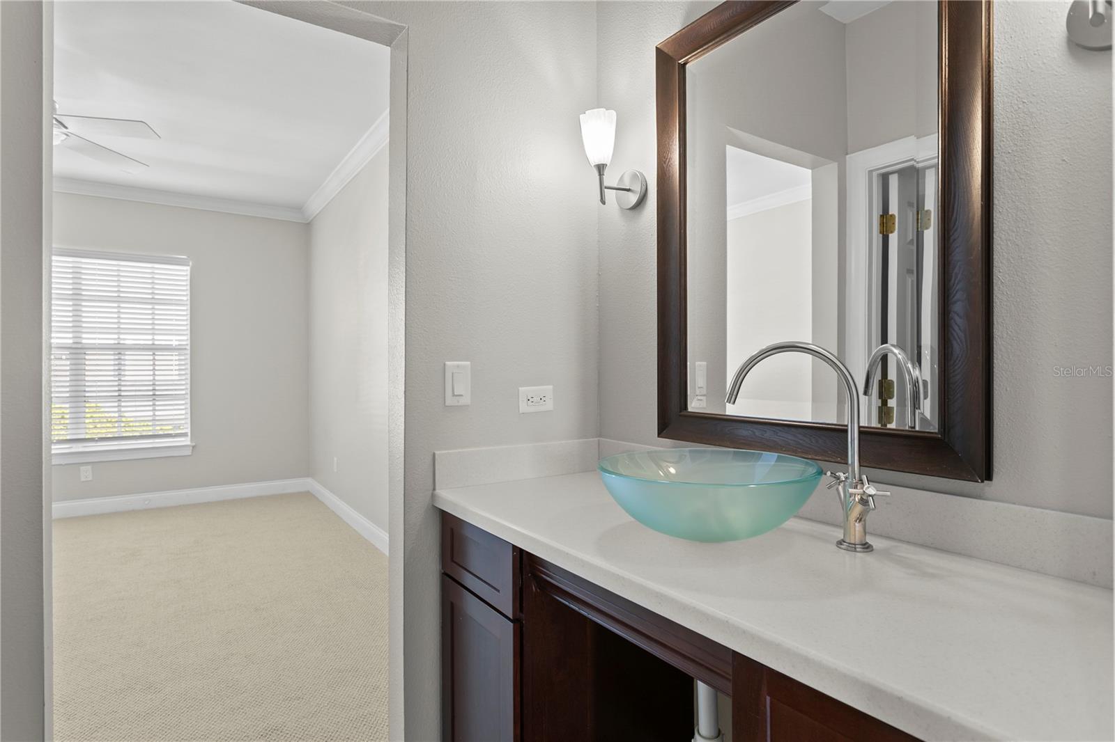 305 INNER HARBOUR CIR, TAMPA, FL, 33602