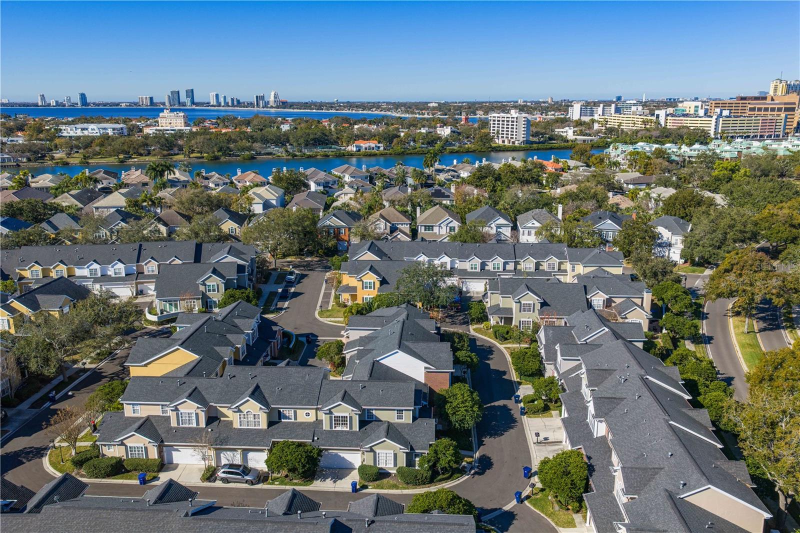 305 INNER HARBOUR CIR, TAMPA, FL, 33602