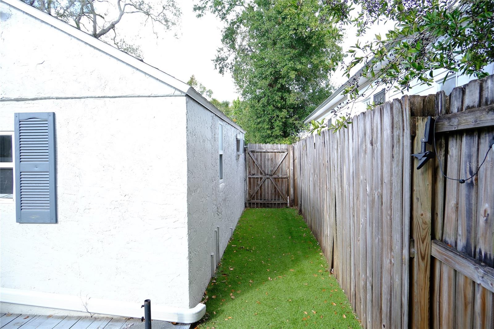 212 W HIAWATHA ST, TAMPA, FL, 33604