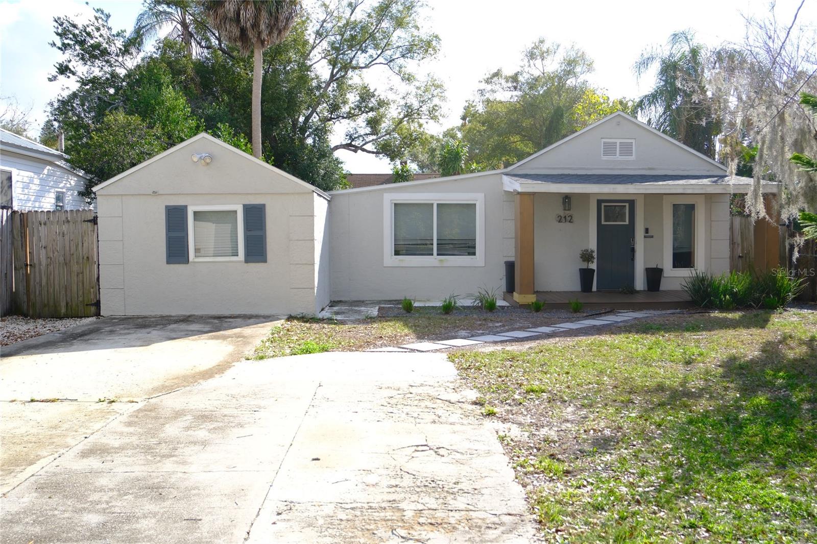 212 W HIAWATHA ST, TAMPA, FL, 33604