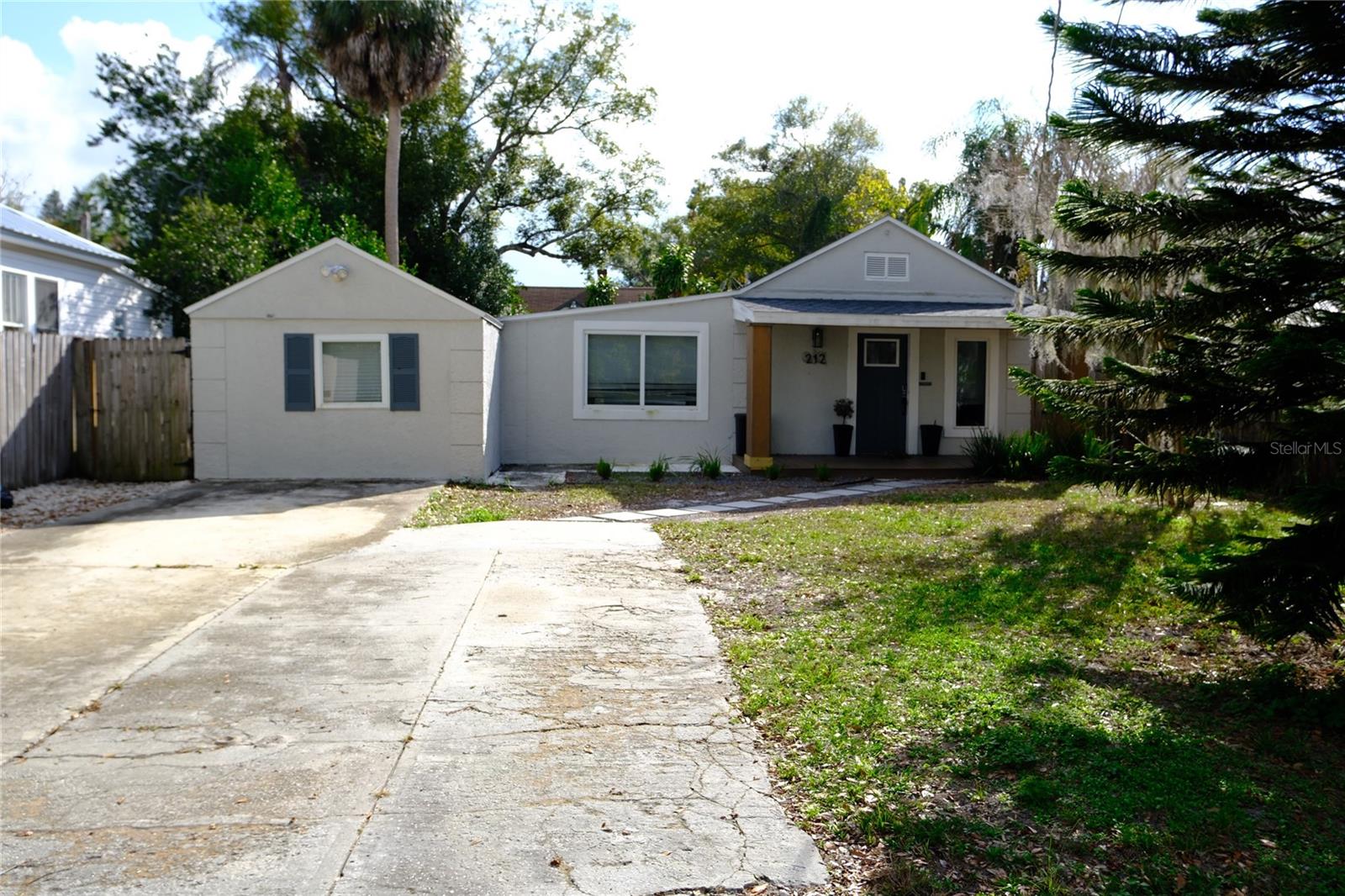212 W HIAWATHA ST, TAMPA, FL, 33604