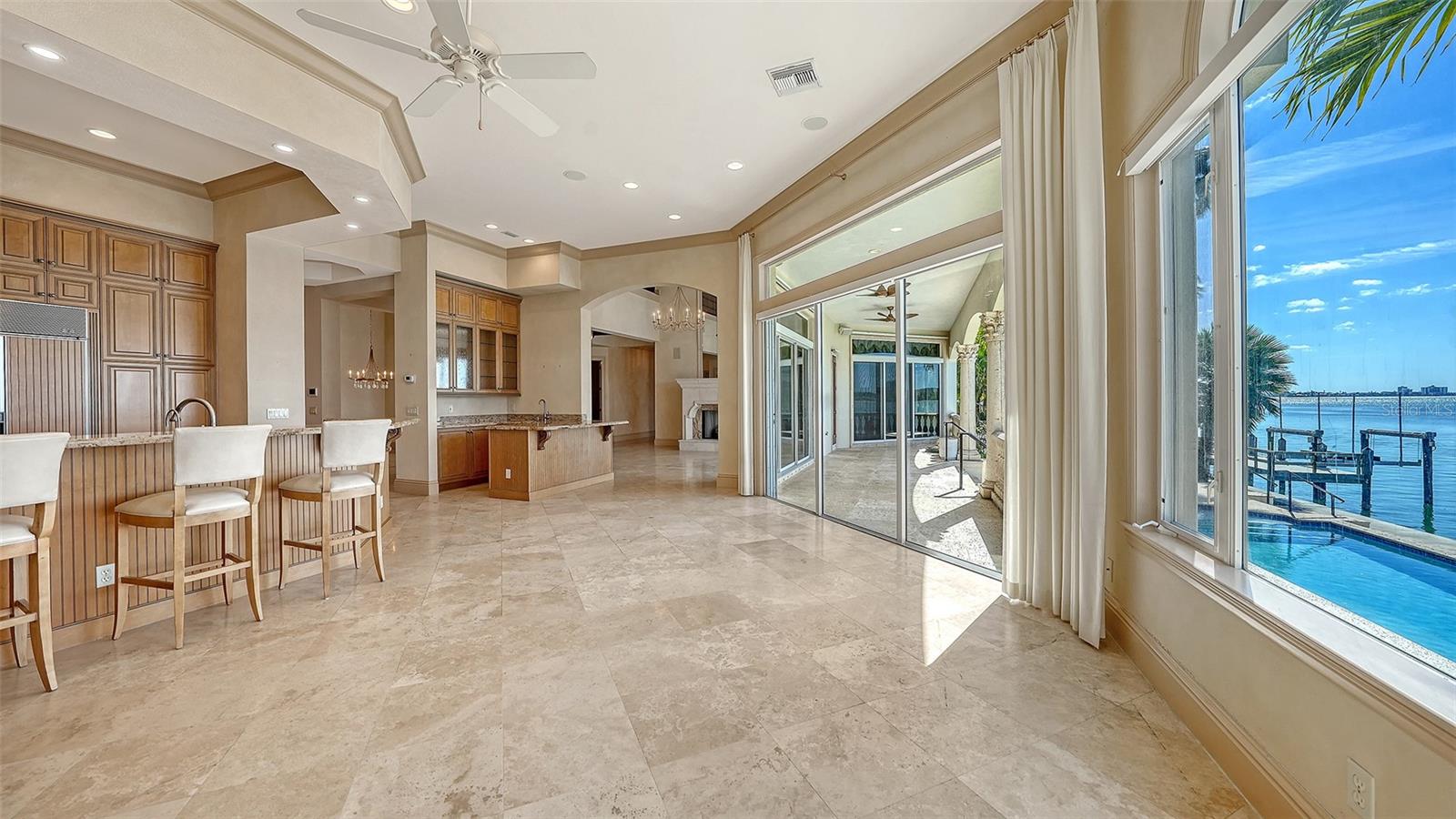 A4679610 Property Photo