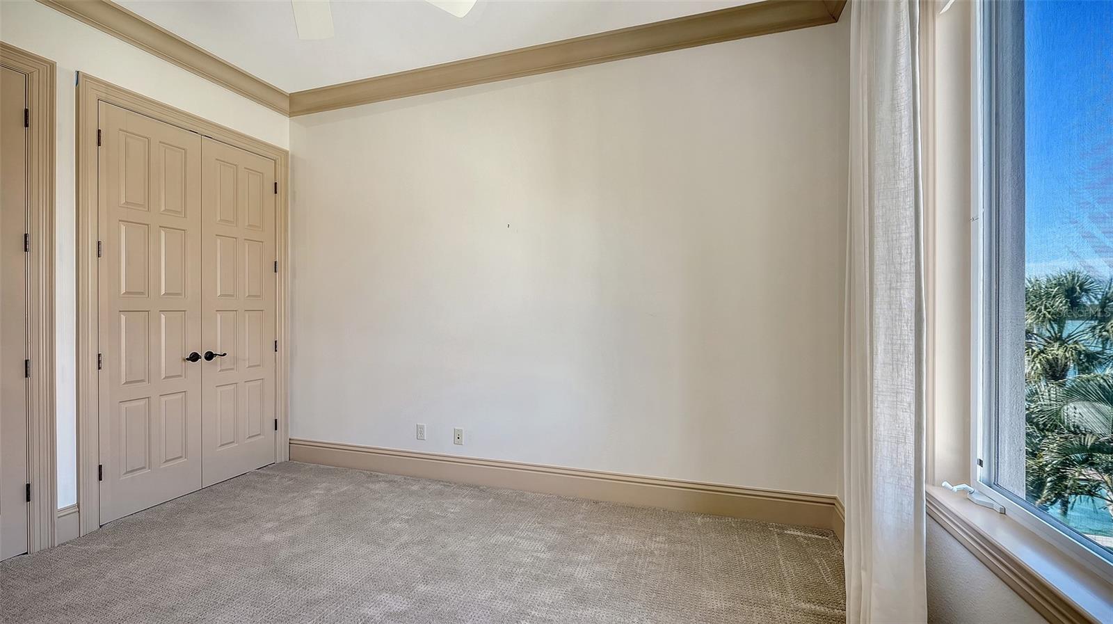 A4679610 Property Photo