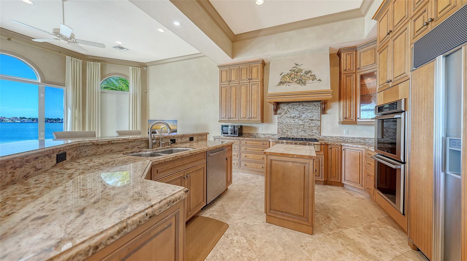 A4679610 Property Photo