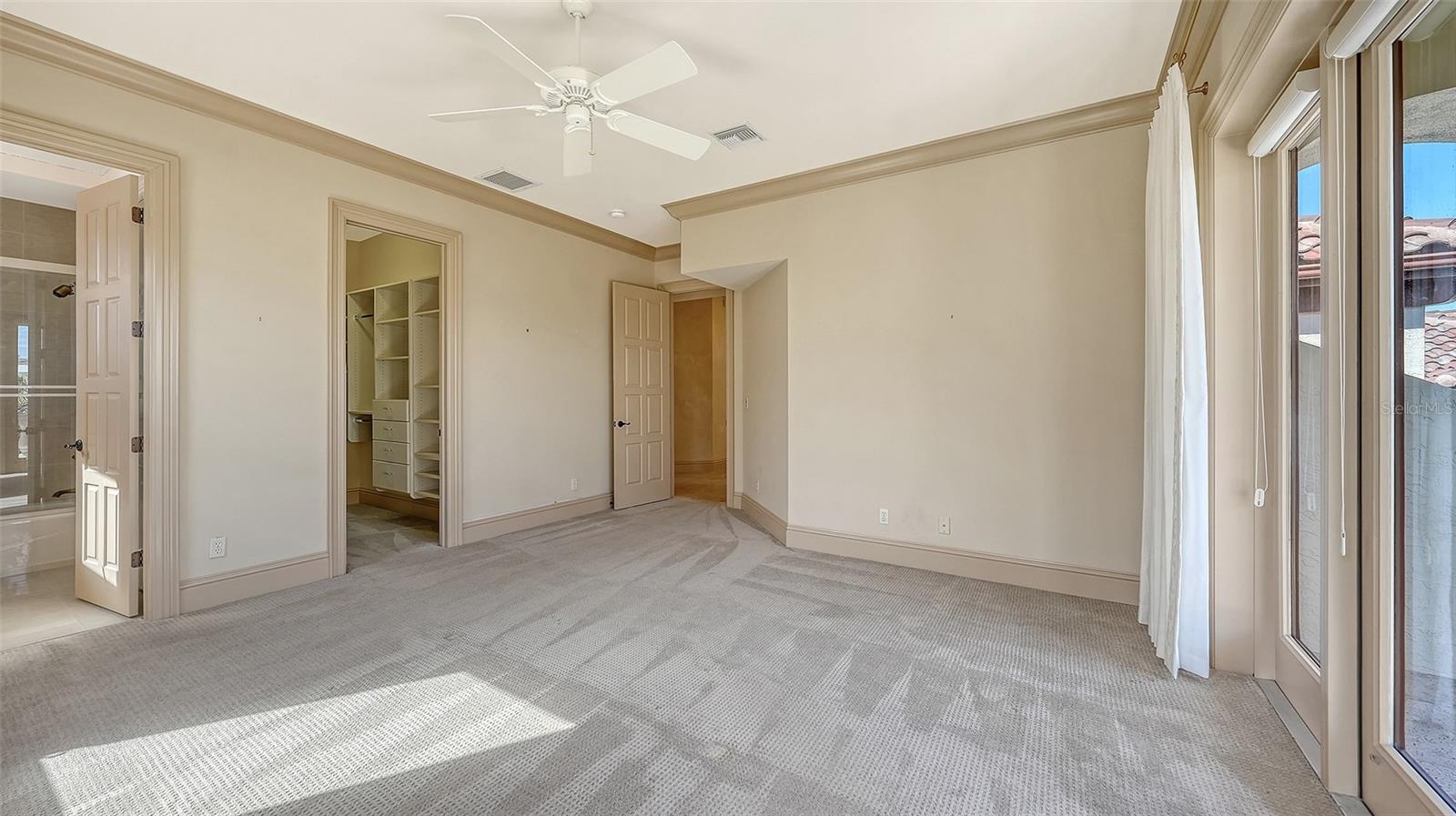 A4679610 Property Photo