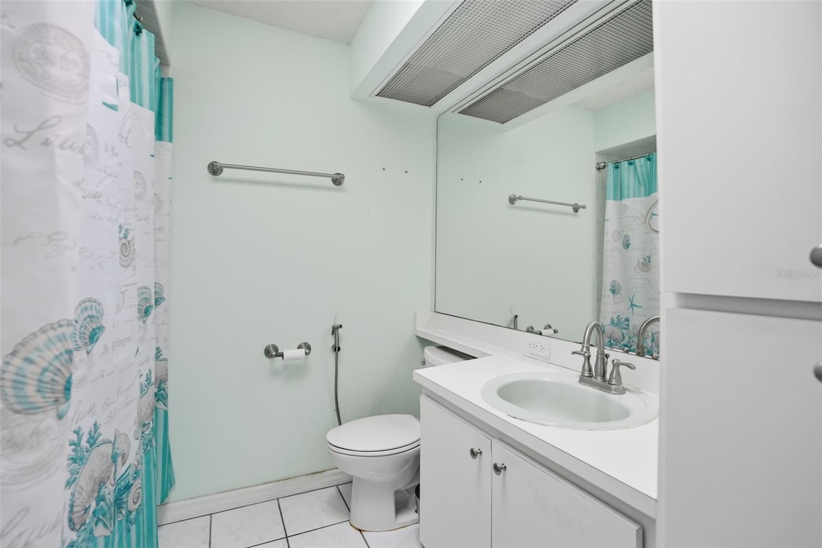 GUEST BATHROOM