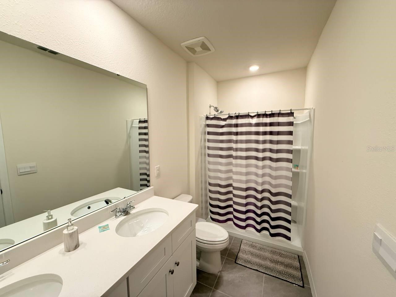 2333 PENGUIN BLVD, DAVENPORT, FL, 33837