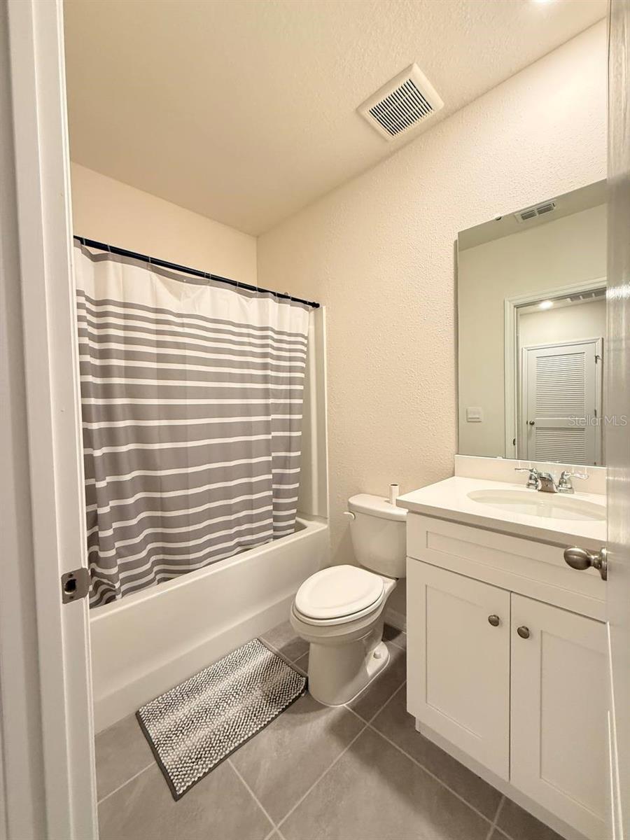 2333 PENGUIN BLVD, DAVENPORT, FL, 33837